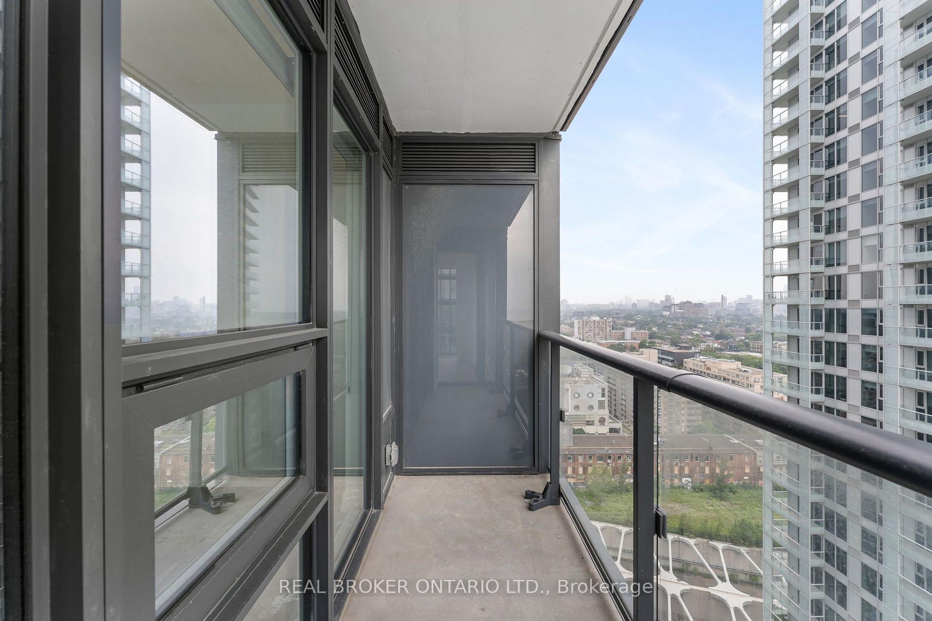 Photo 18 of Unit 2206, 19 Western Battery Road, Toronto, Niagara — HOMEH