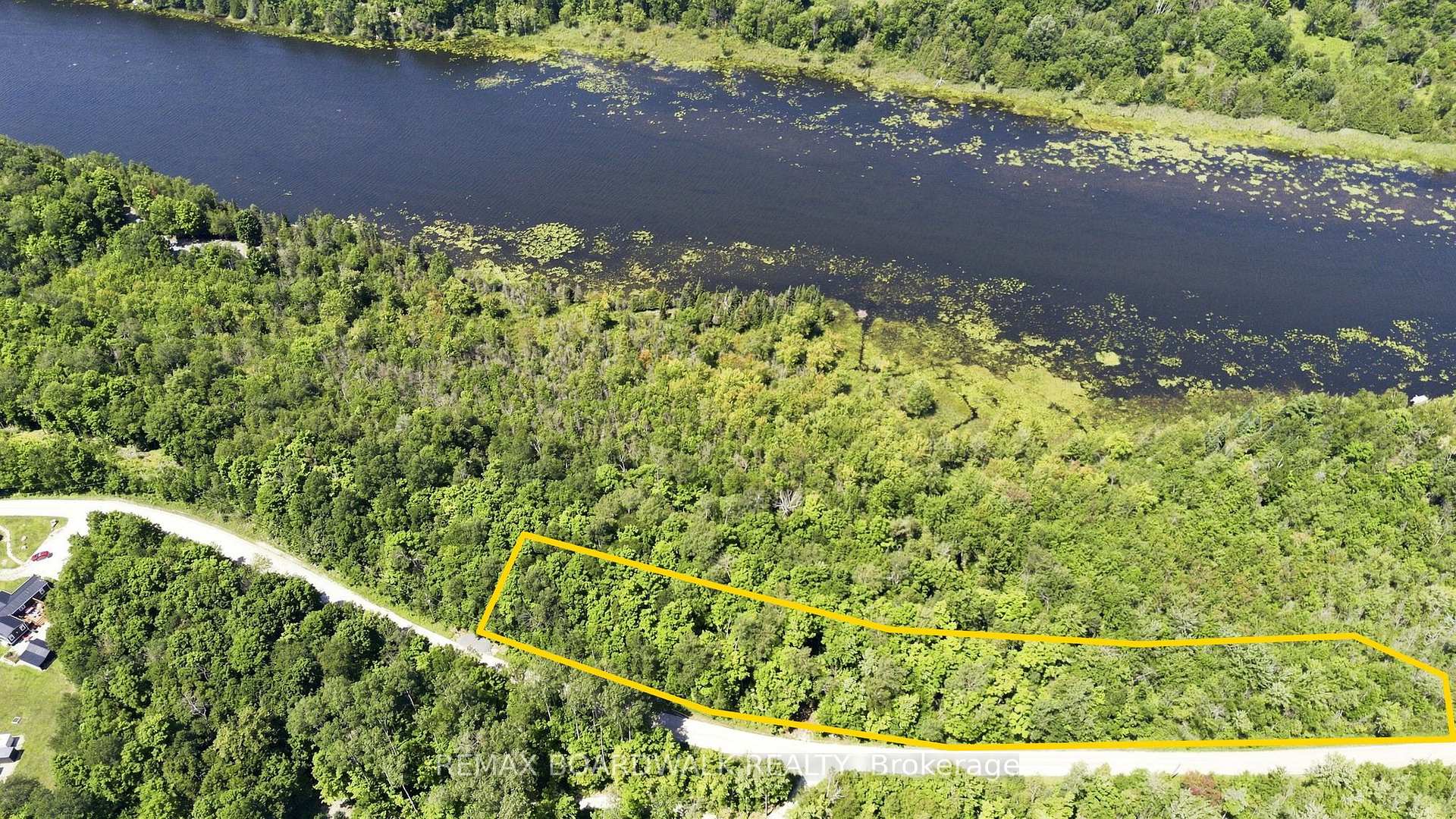 Photo 20 of 1116 Ennis Road, Tay Valley, Bathurst/Burgess & Sherbrooke (Bathurst) Twp — HOMEH