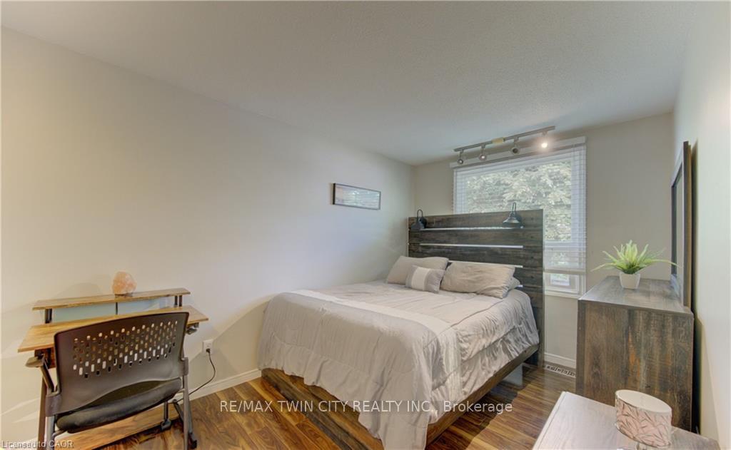 Photo 22 of Unit 22, 280 Thaler Avenue, Kitchener, Chicopee/Freeport — HOMEH