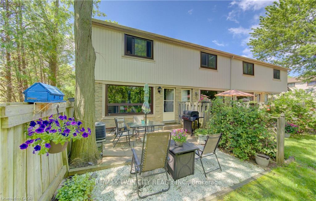 Photo 30 of Unit 22, 280 Thaler Avenue, Kitchener, Chicopee/Freeport — HOMEH