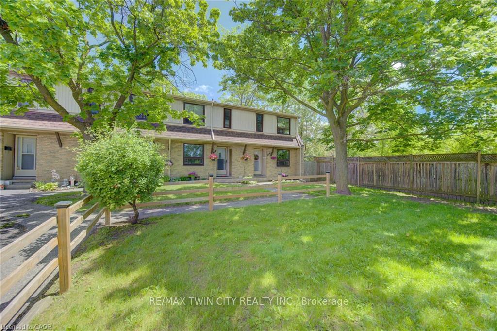 Photo 37 of Unit 22, 280 Thaler Avenue, Kitchener, Chicopee/Freeport — HOMEH