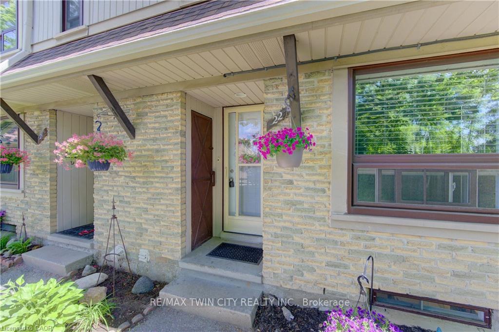 Photo 39 of Unit 22, 280 Thaler Avenue, Kitchener, Chicopee/Freeport — HOMEH