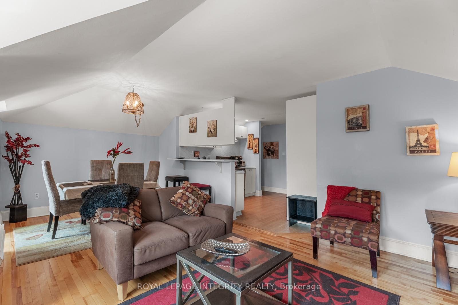 Photo 8 of Unit 3, 339 Chapel Street, Ottawa, Sandy Hill — HOMEH