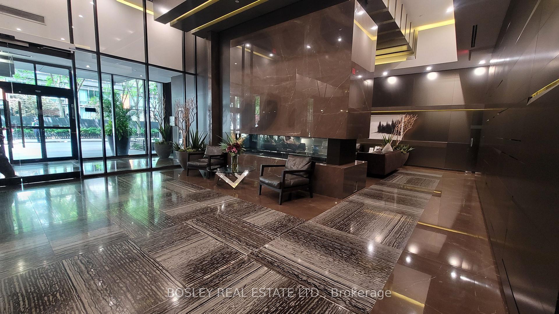 Photo 10 of Unit 4709, 101 Charles Street E, Toronto, Church-Yonge Corridor — HOMEH
