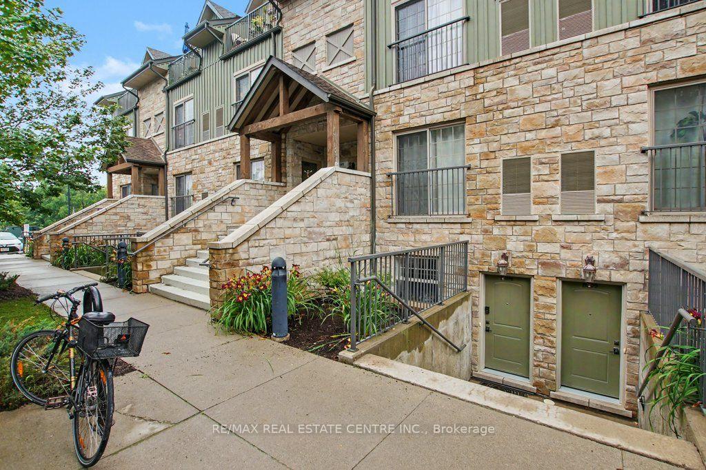 Photo 1 of Unit B105, 112 Union Street E, Waterloo, Uptown Waterloo/North Ward — HOMEH