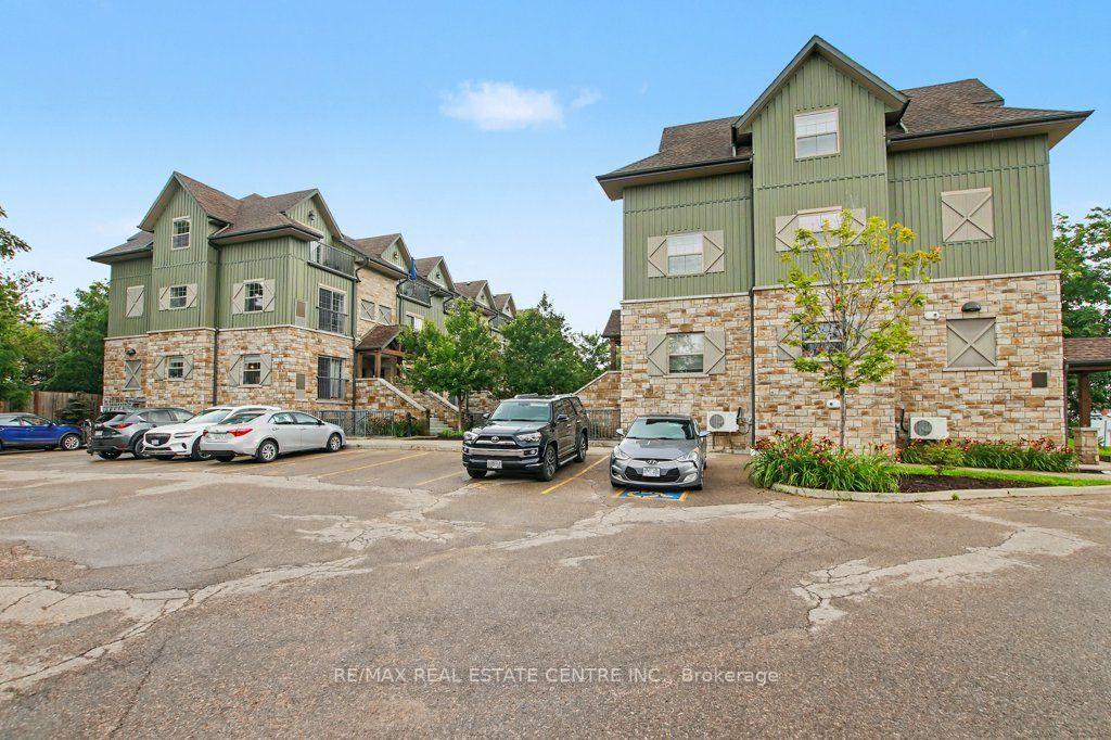Photo 2 of Unit B105, 112 Union Street E, Waterloo, Uptown Waterloo/North Ward — HOMEH