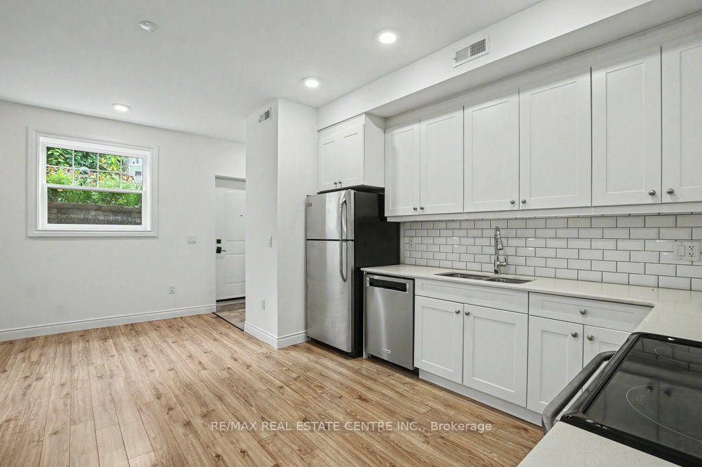 Photo 10 of Unit B105, 112 Union Street E, Waterloo, Uptown Waterloo/North Ward — HOMEH
