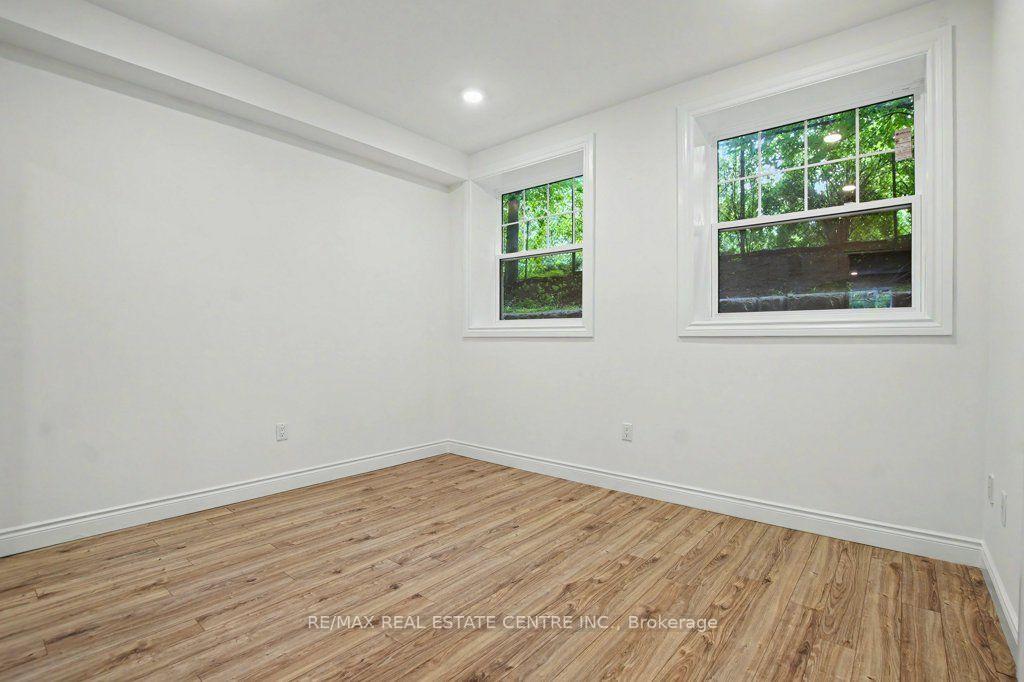 Photo 13 of Unit B105, 112 Union Street E, Waterloo, Uptown Waterloo/North Ward — HOMEH