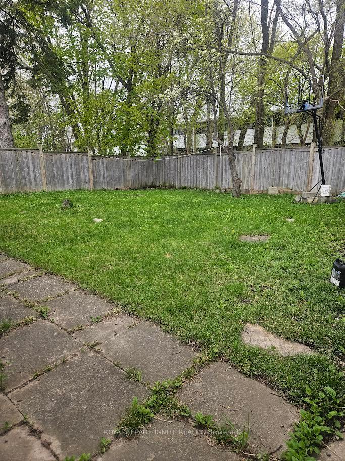 Photo 10 of Unit Main, 16 Cicerella Crescent, Scarborough, Bendale — HOMEH