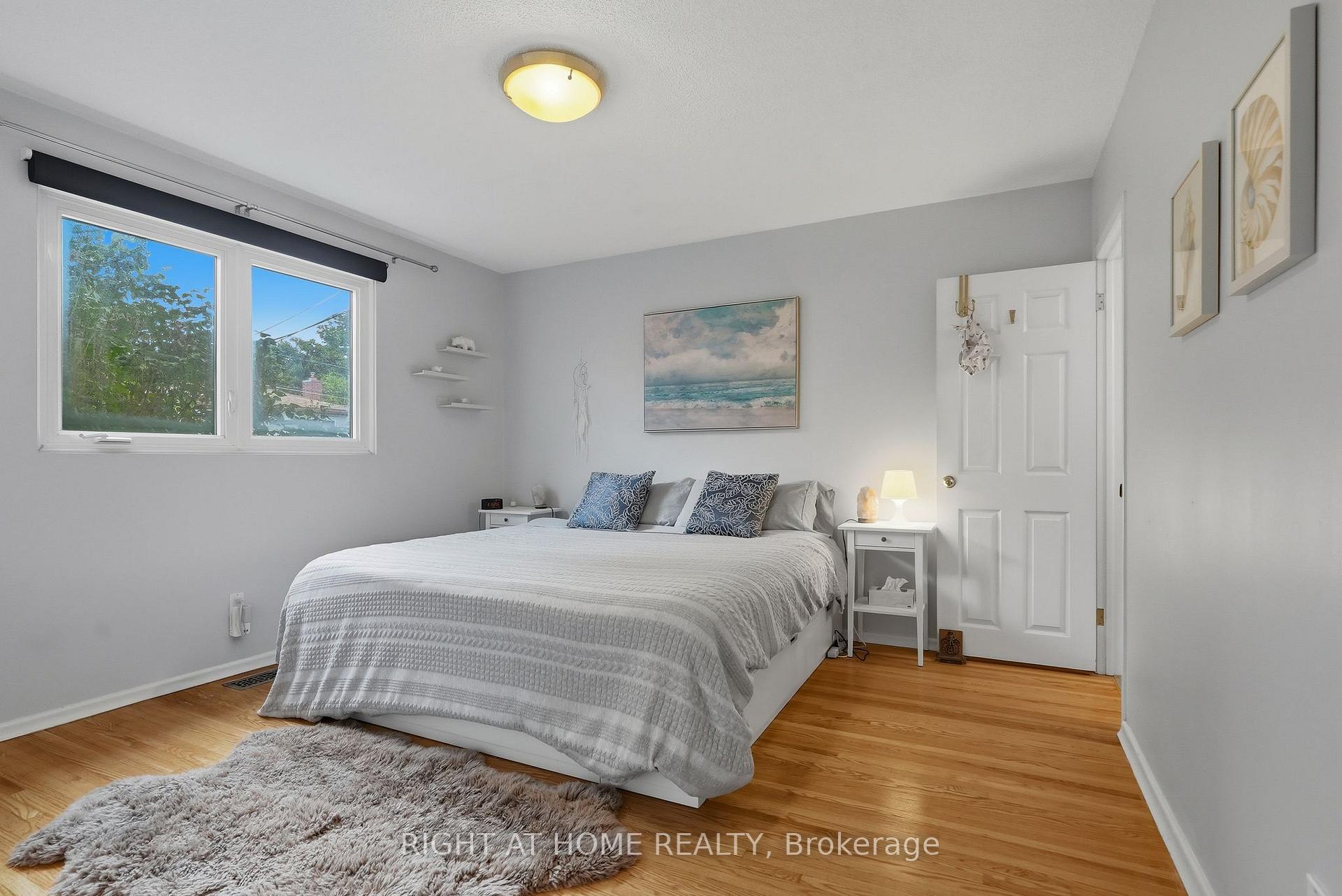 Photo 9 of 1272 Collins Avenue, Ottawa, Alta Vista — HOMEH