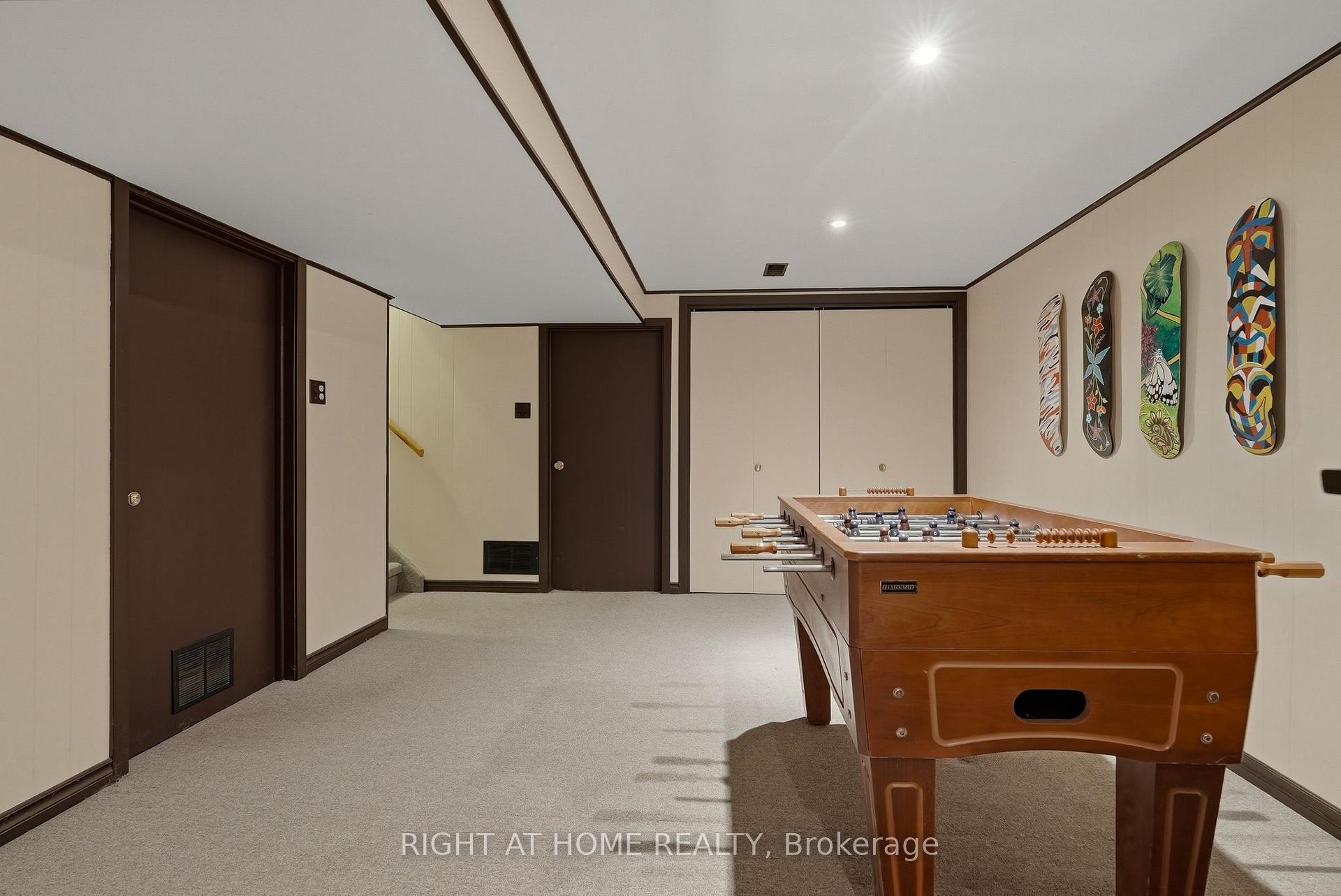 Photo 18 of 1272 Collins Avenue, Ottawa, Alta Vista — HOMEH