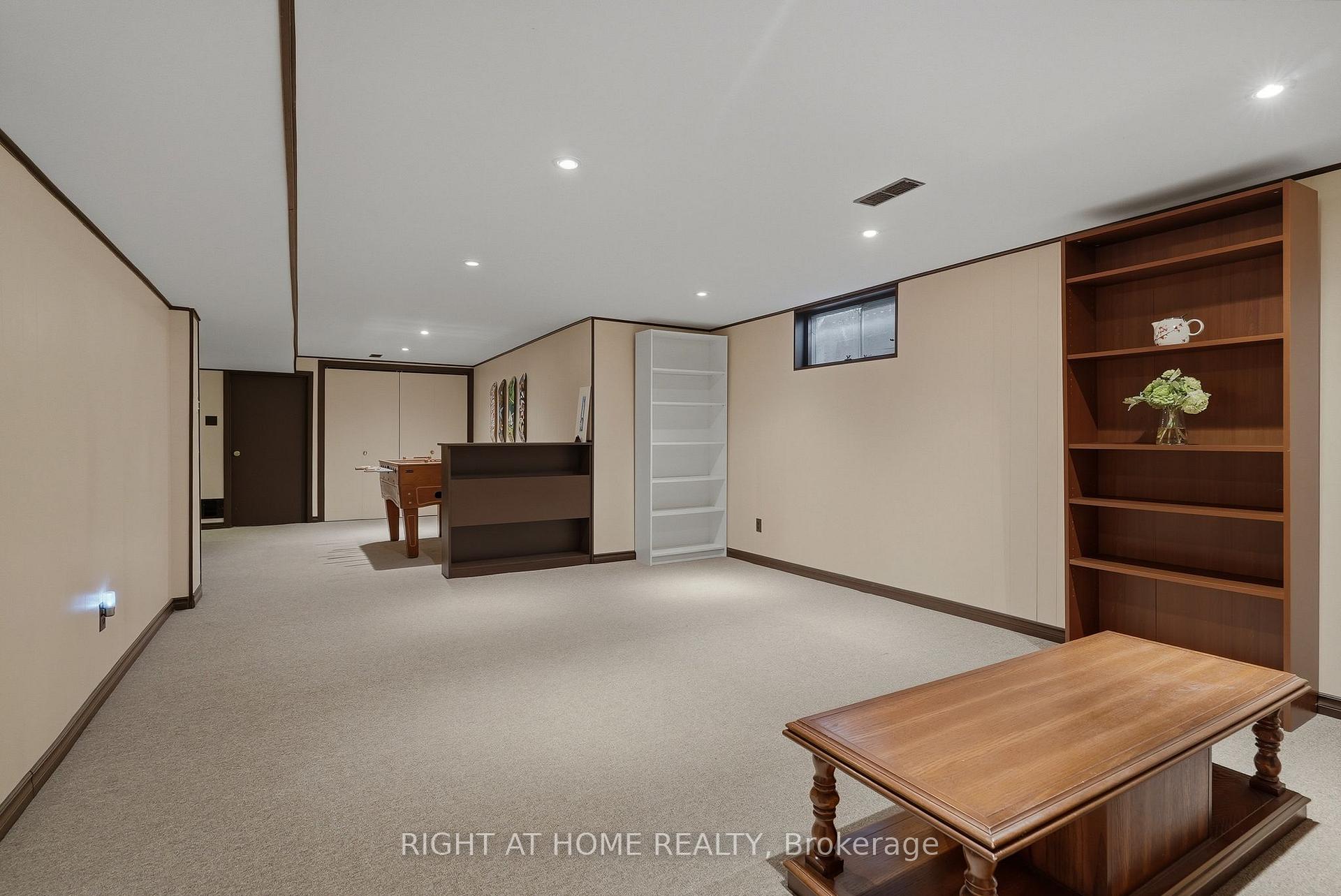 Photo 20 of 1272 Collins Avenue, Ottawa, Alta Vista — HOMEH
