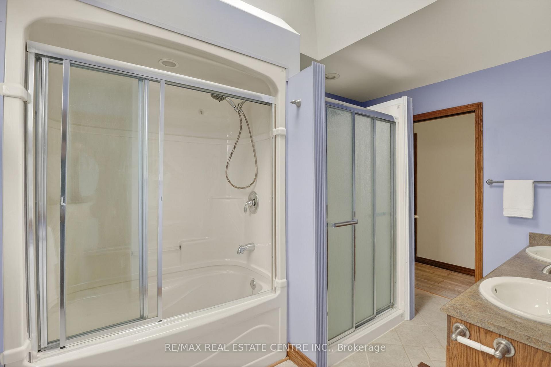 Photo 13 of 19290 Hurontario Street, Caledon, Rural Caledon — HOMEH