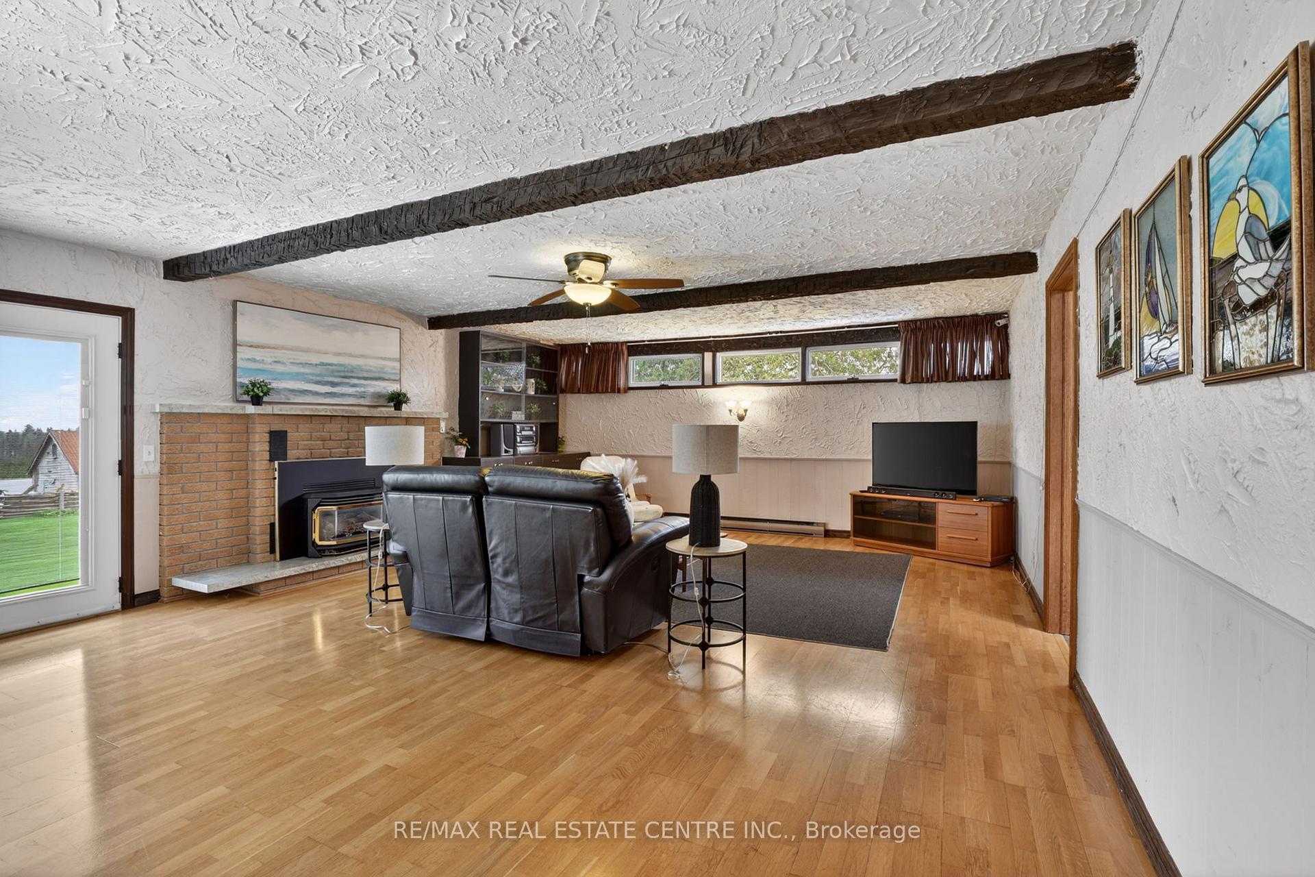 Photo 24 of 19290 Hurontario Street, Caledon, Rural Caledon — HOMEH