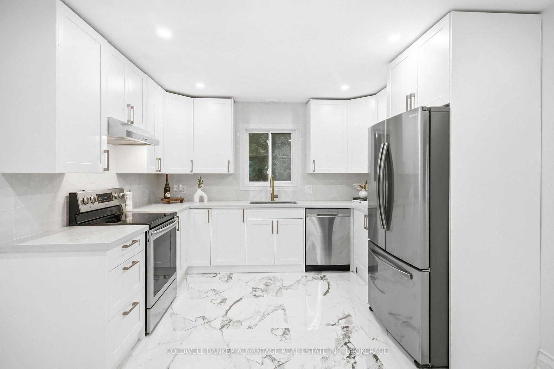 Photo 12 of 162 Dufferin Street E, St. Catharines, Downtown — HOMEH