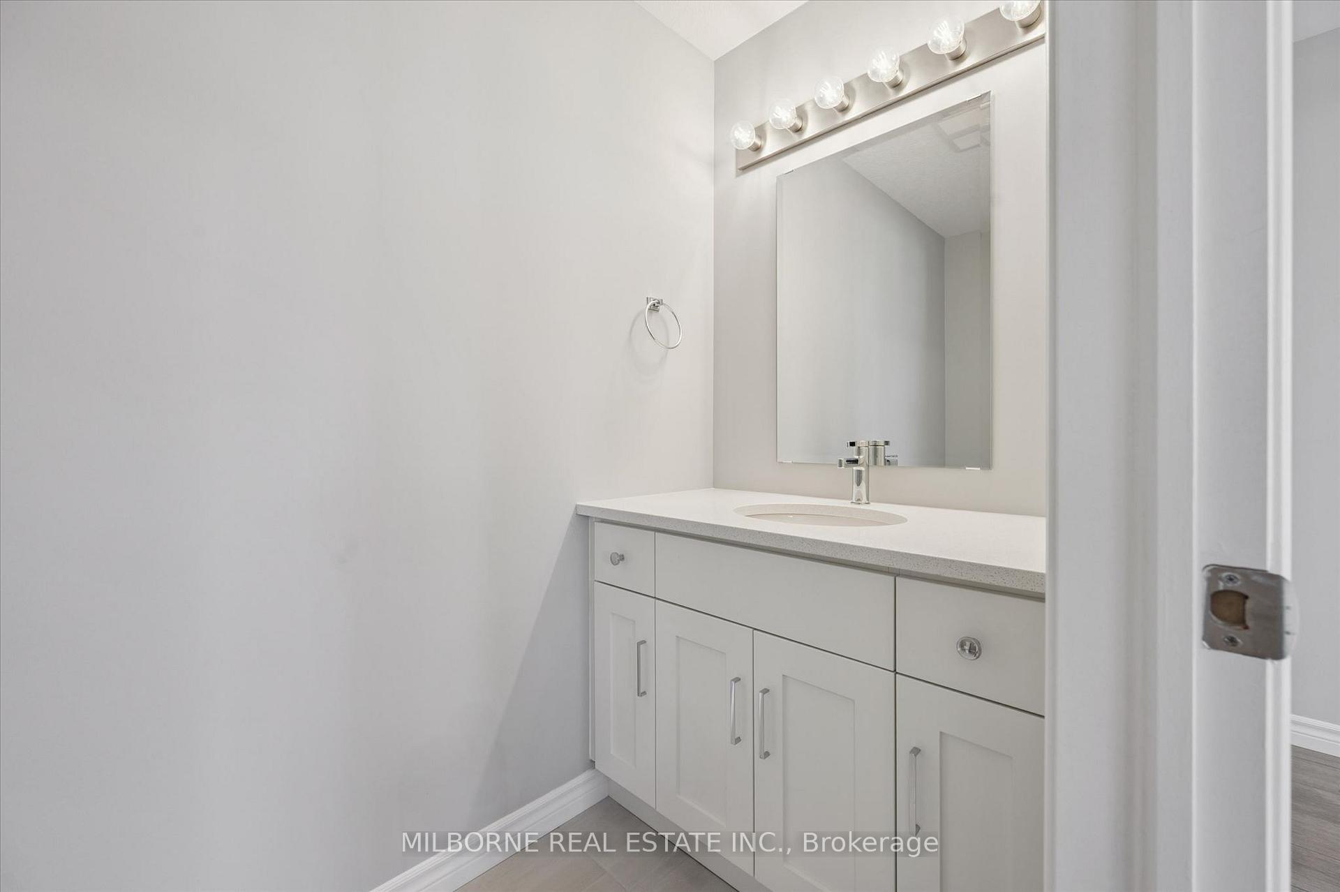 Photo 29 of 38 Arabella Drive, Guelph, Kortright East — HOMEH