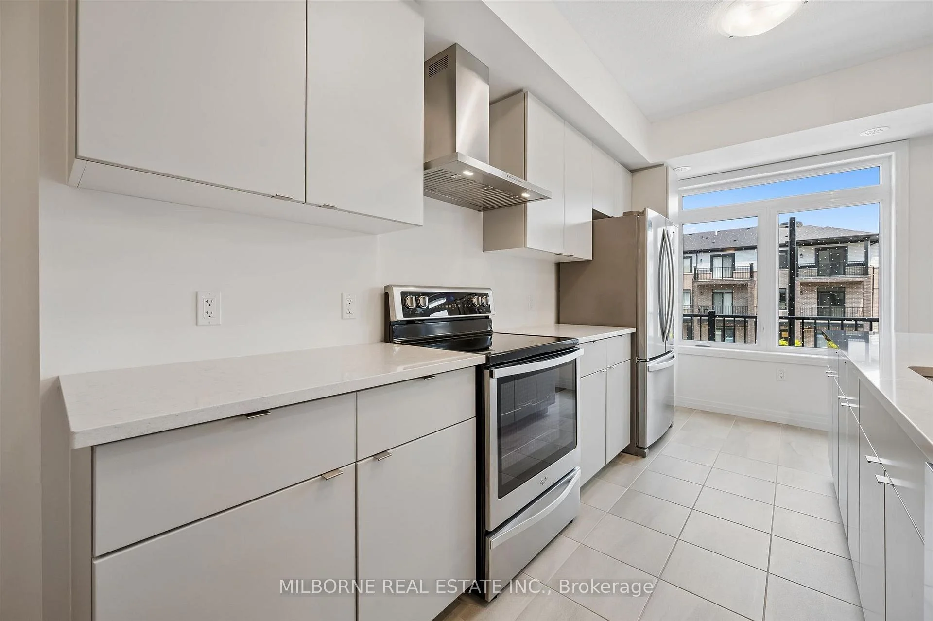 Photo 20 of 38 Arabella Drive, Guelph, Kortright East — HOMEH