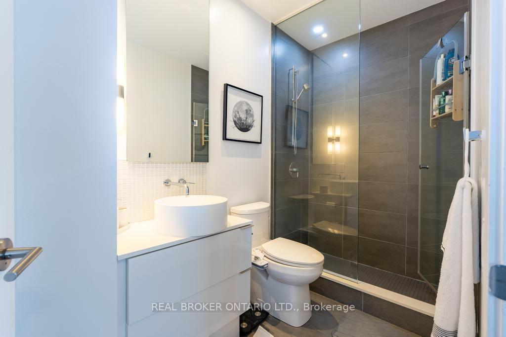 Photo 18 of Unit 1601, 185 Roehampton Avenue S, Toronto, Mount Pleasant West — HOMEH