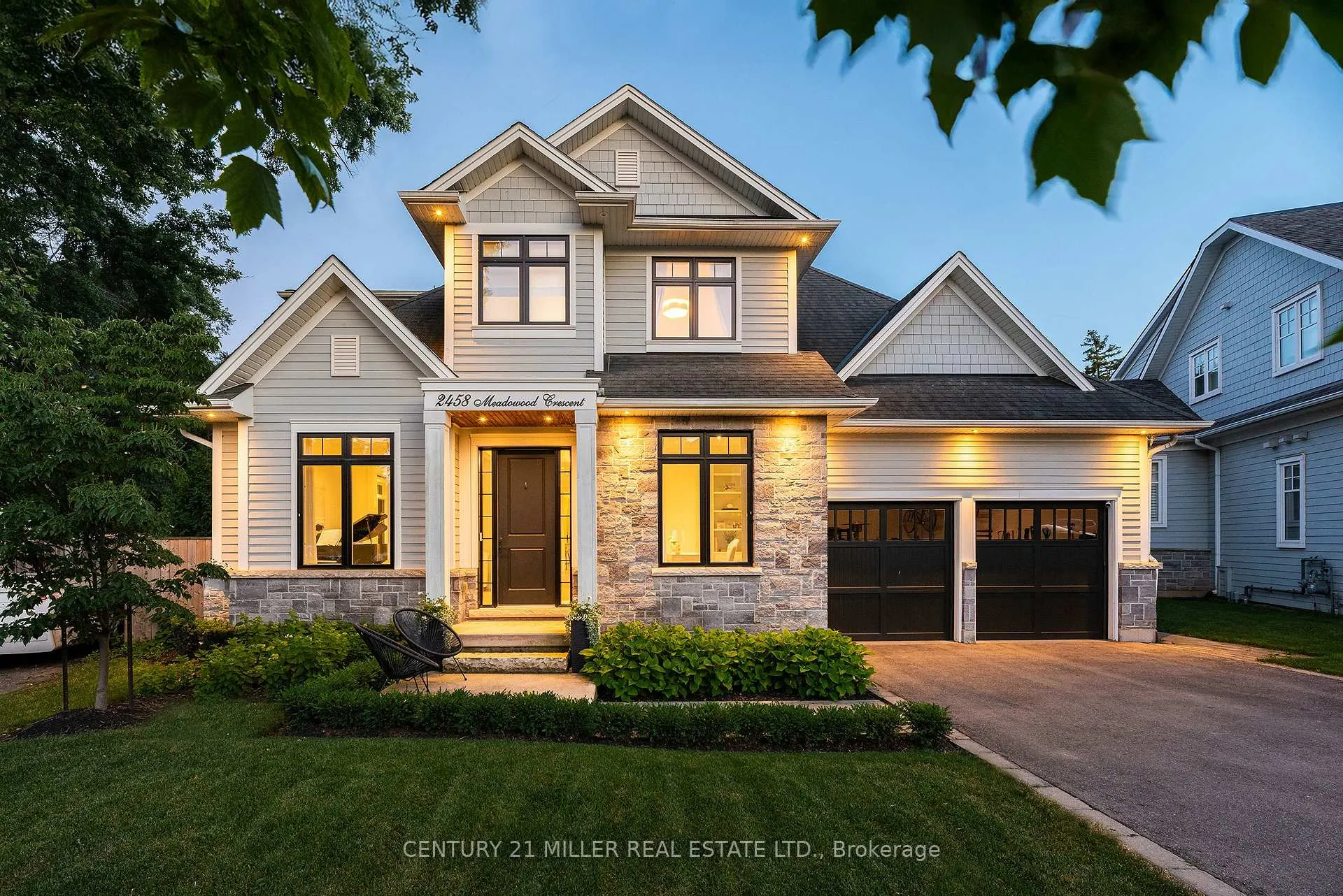 Photo 2 of 2458 Meadowood Crescent, Oakville, Bronte — HOMEH