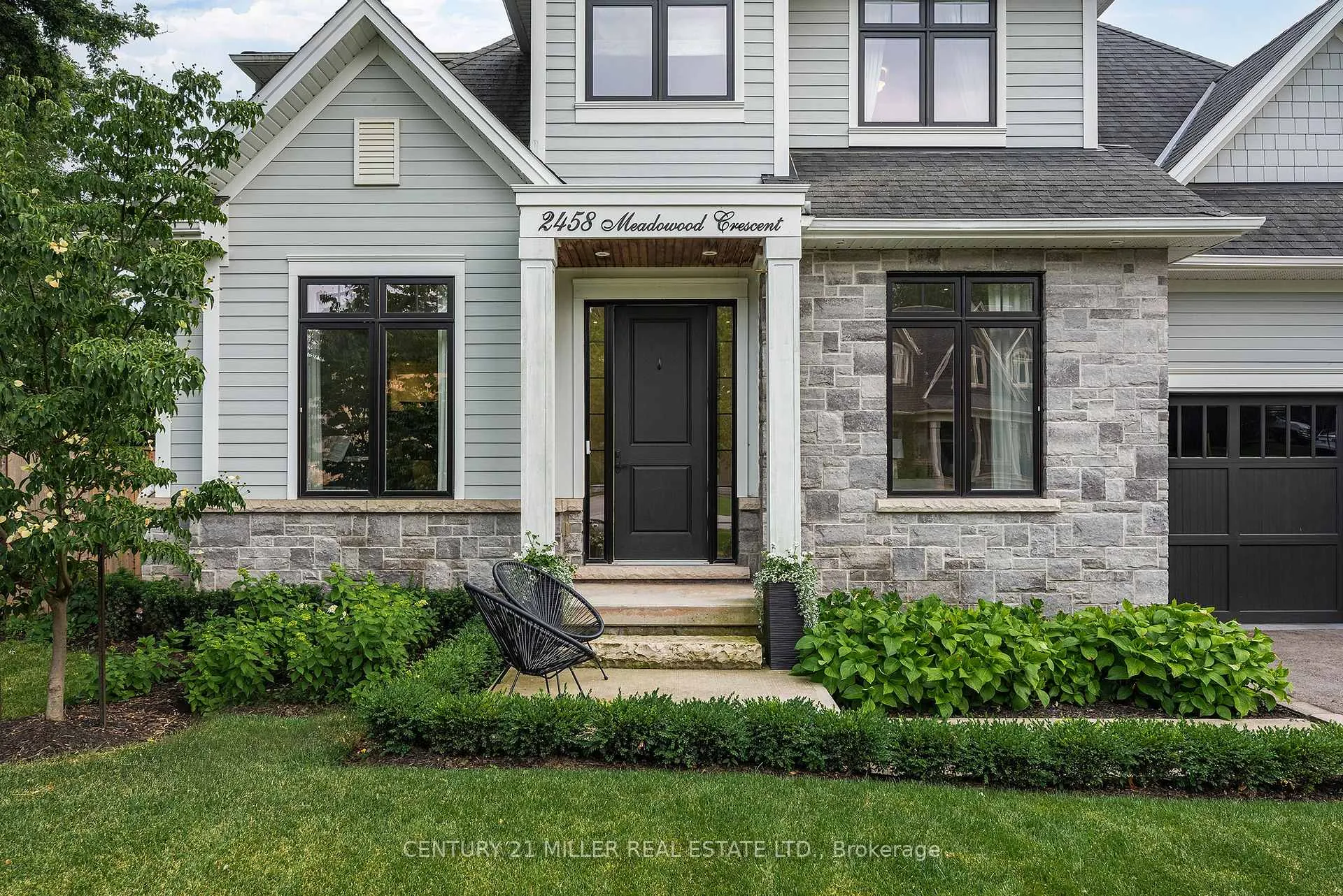 Photo 7 of 2458 Meadowood Crescent, Oakville, Bronte — HOMEH