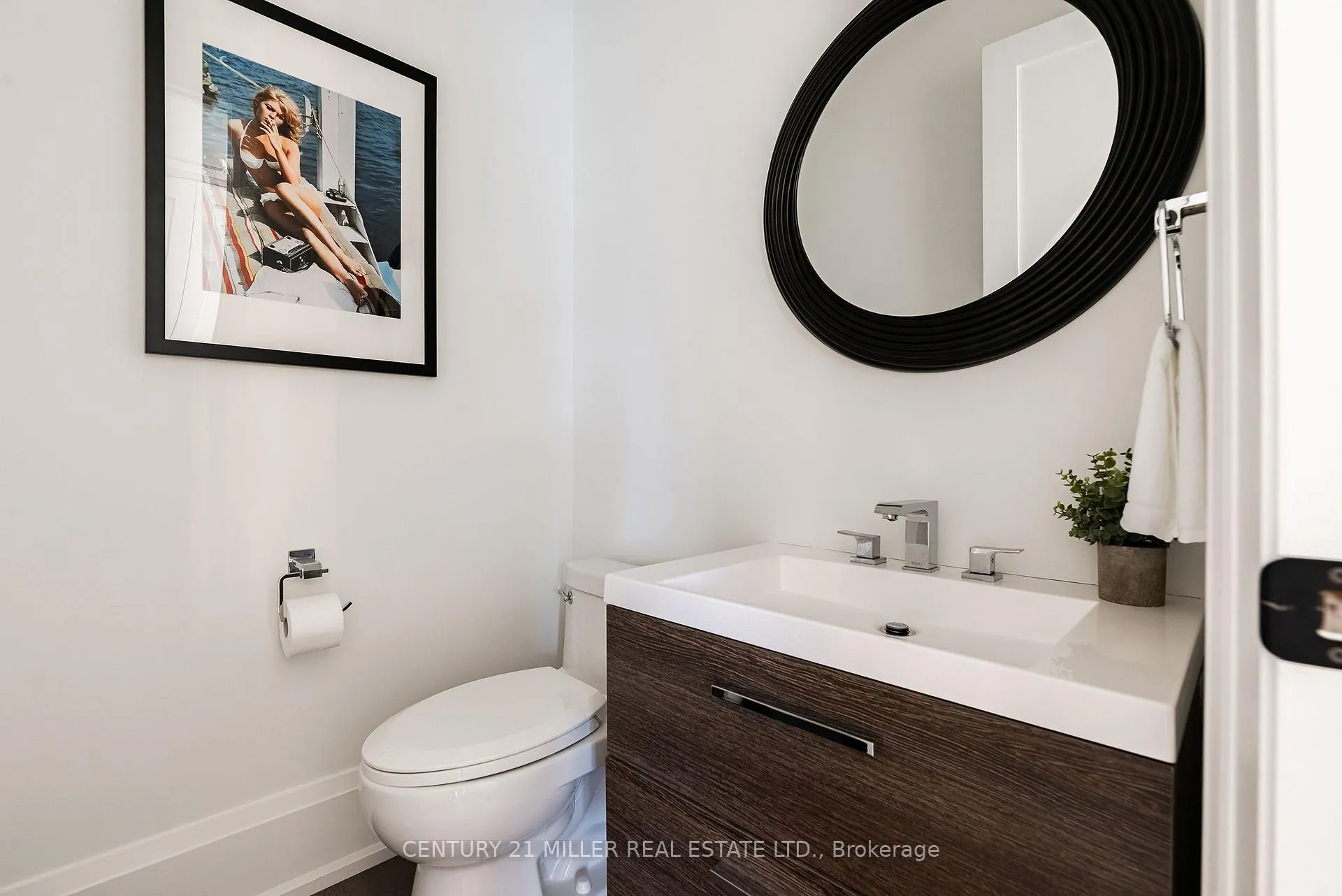 Photo 67 of 2458 Meadowood Crescent, Oakville, Bronte — HOMEH