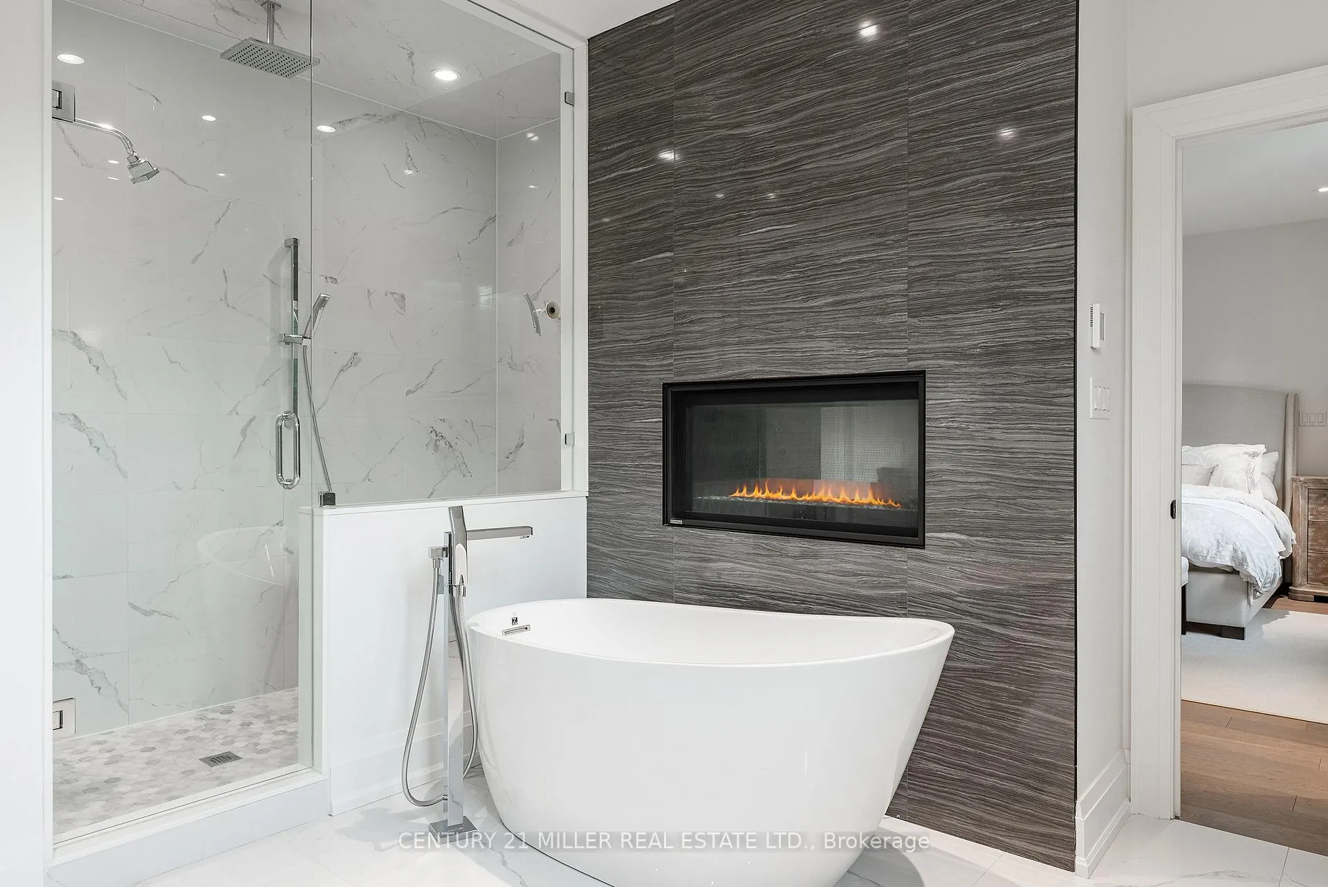 Photo 82 of 2458 Meadowood Crescent, Oakville, Bronte — HOMEH