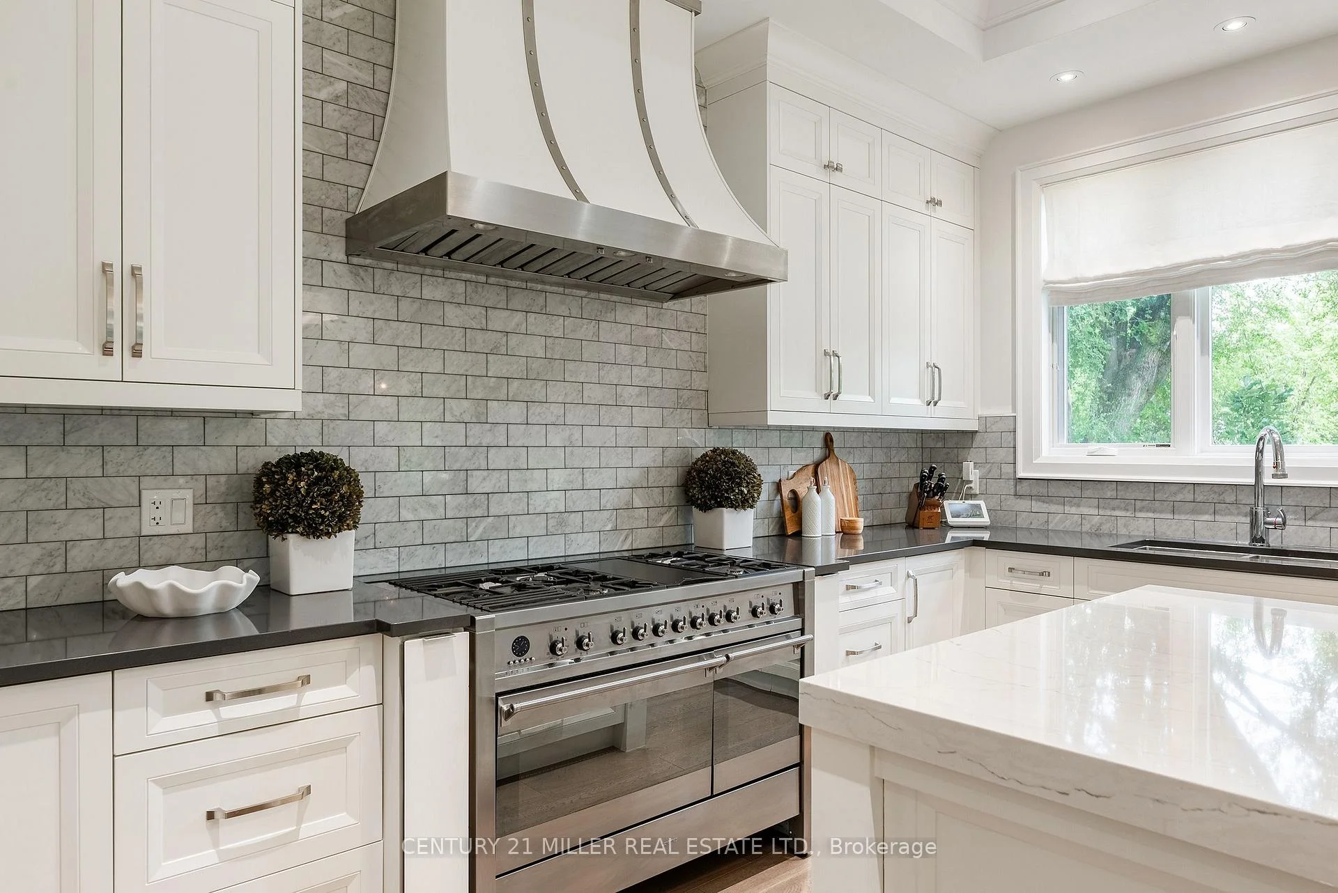 Photo 41 of 2458 Meadowood Crescent, Oakville, Bronte — HOMEH
