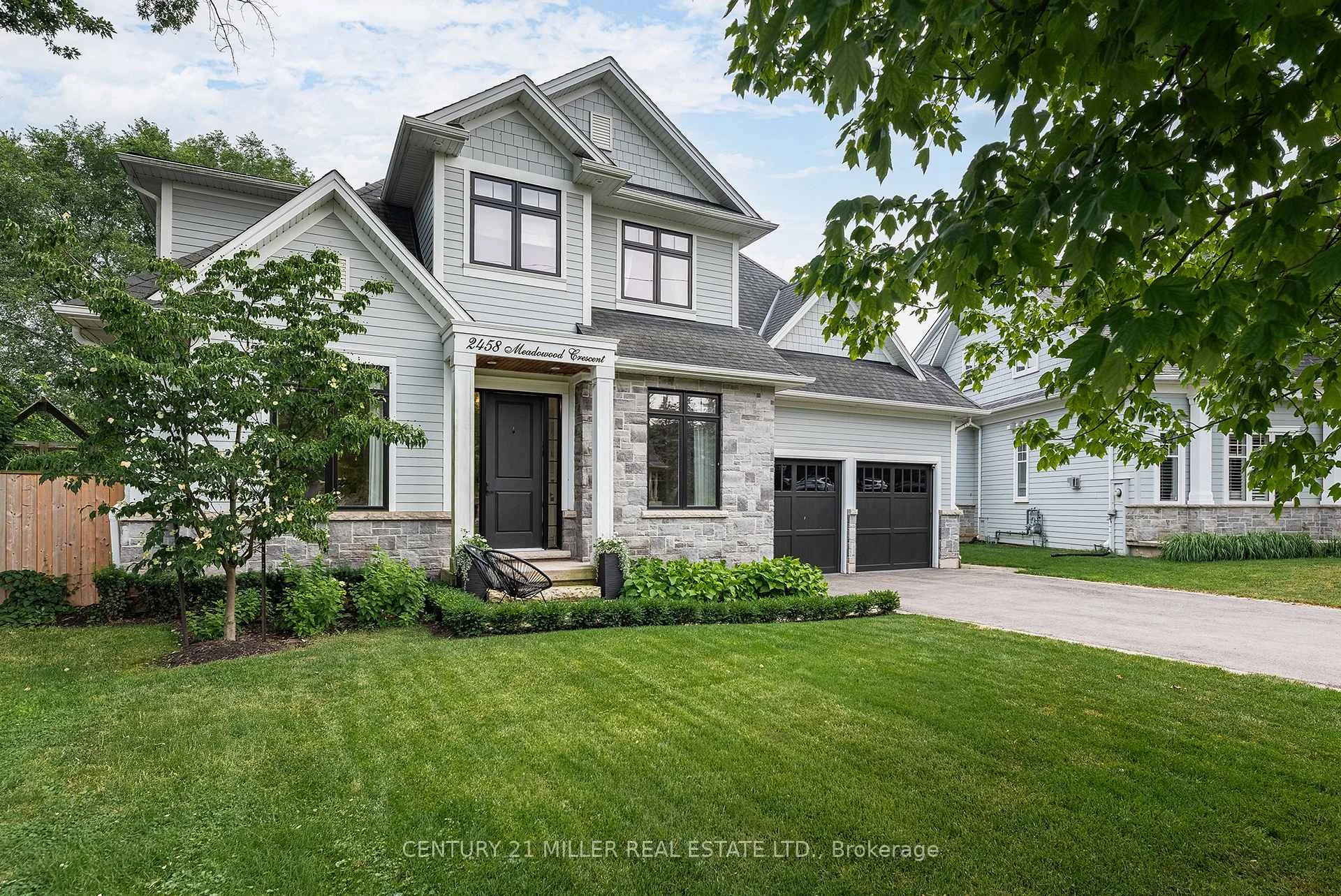 Photo 6 of 2458 Meadowood Crescent, Oakville, Bronte — HOMEH