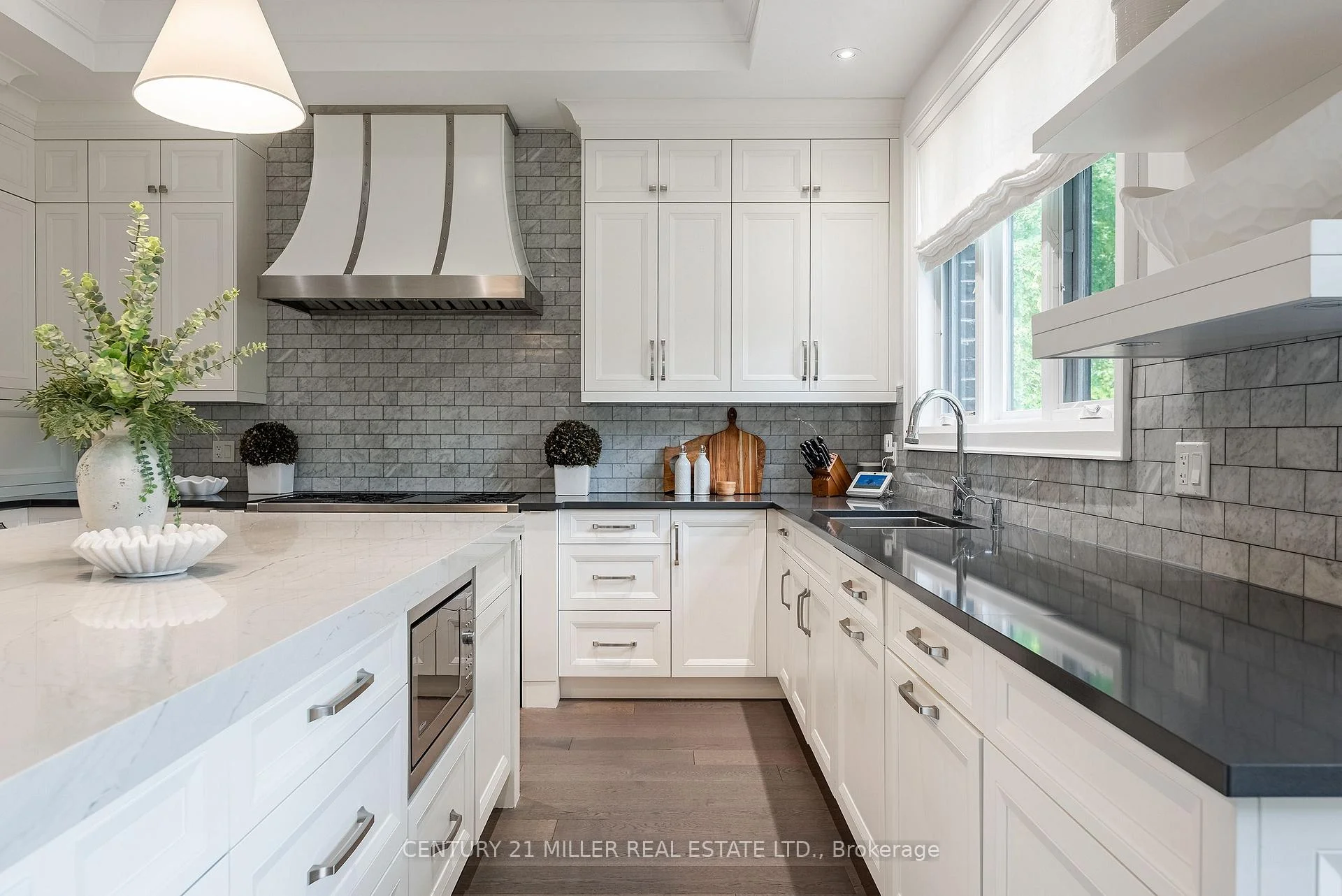Photo 30 of 2458 Meadowood Crescent, Oakville, Bronte — HOMEH