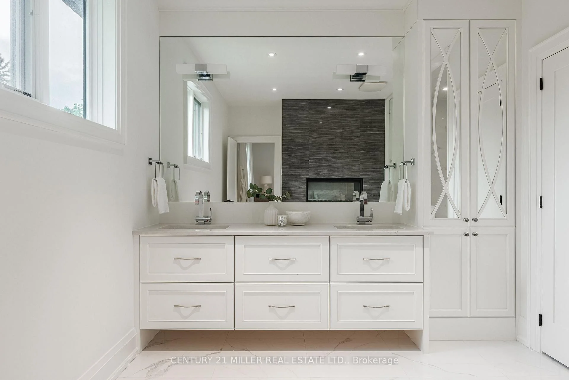 Photo 69 of 2458 Meadowood Crescent, Oakville, Bronte — HOMEH