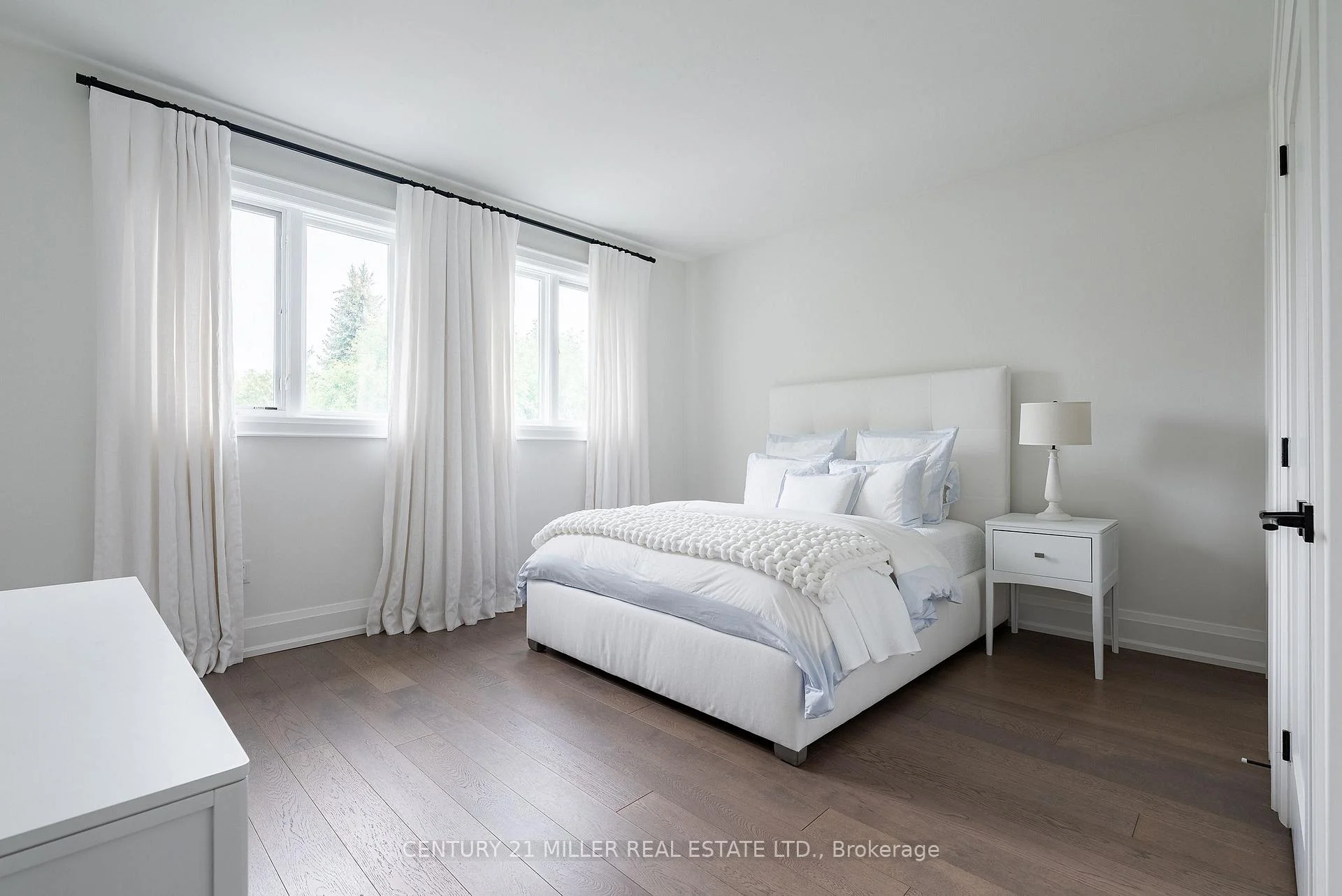 Photo 75 of 2458 Meadowood Crescent, Oakville, Bronte — HOMEH