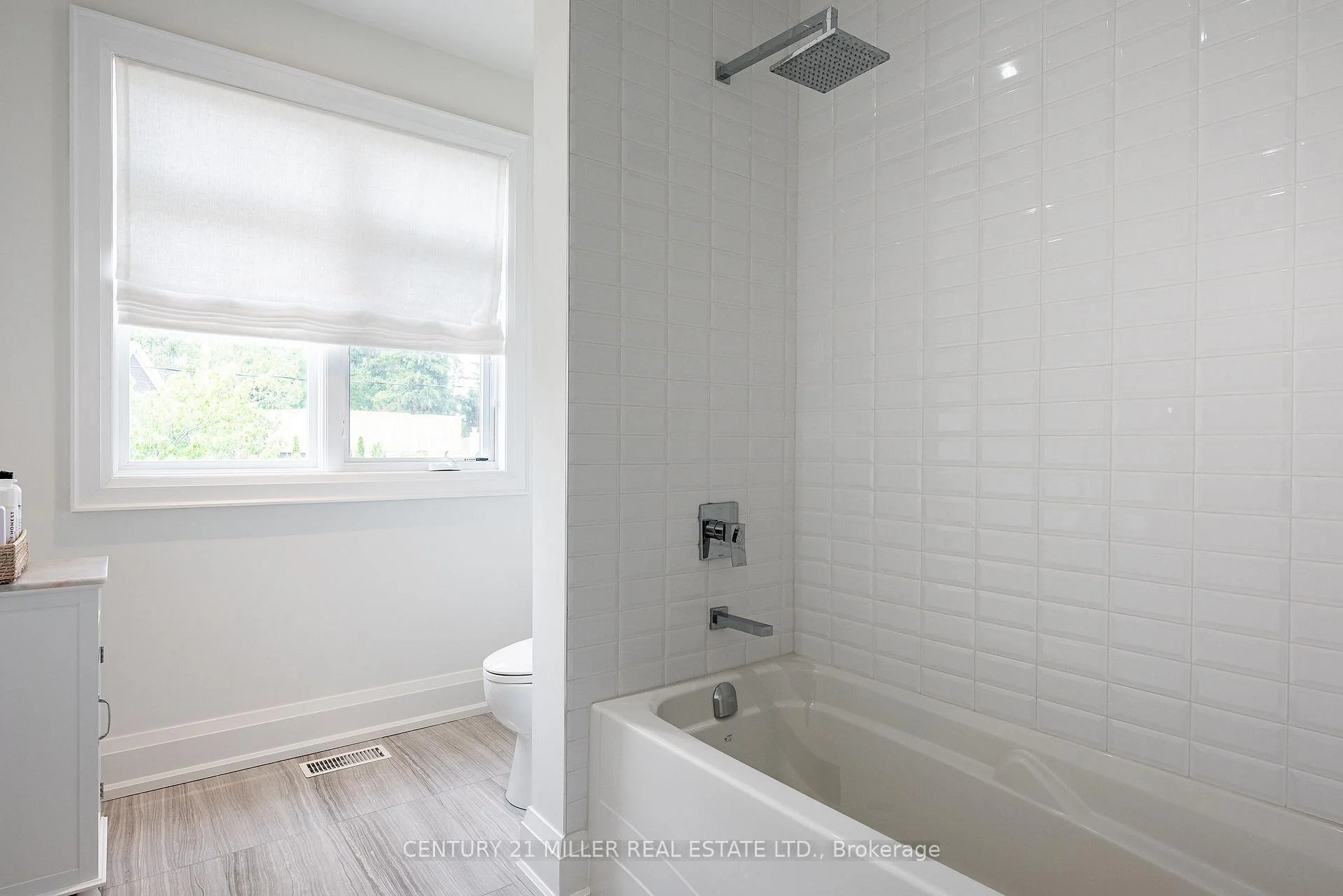 Photo 93 of 2458 Meadowood Crescent, Oakville, Bronte — HOMEH