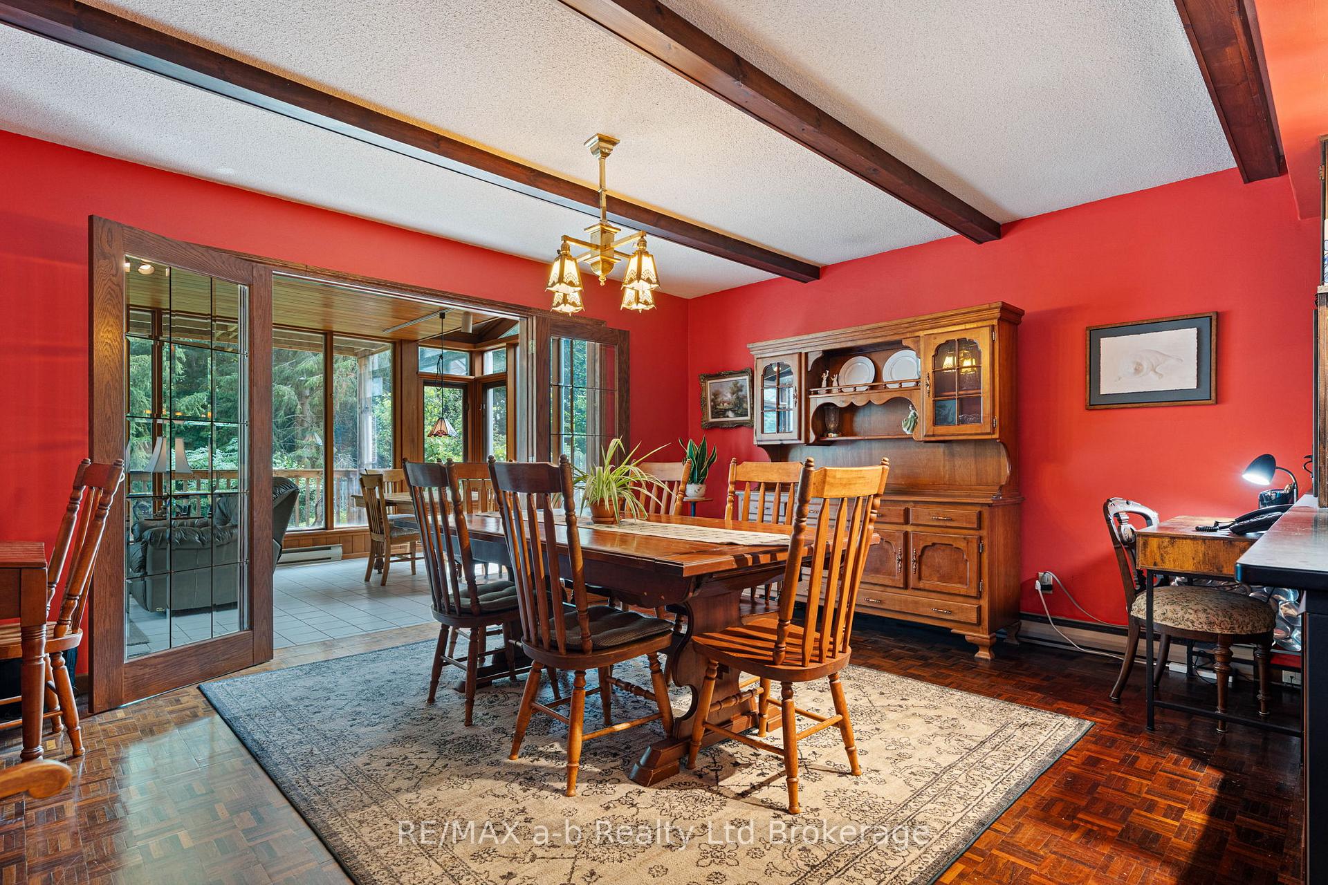 Photo 11 of 13 Segal Drive, Tillsonburg — HOMEH