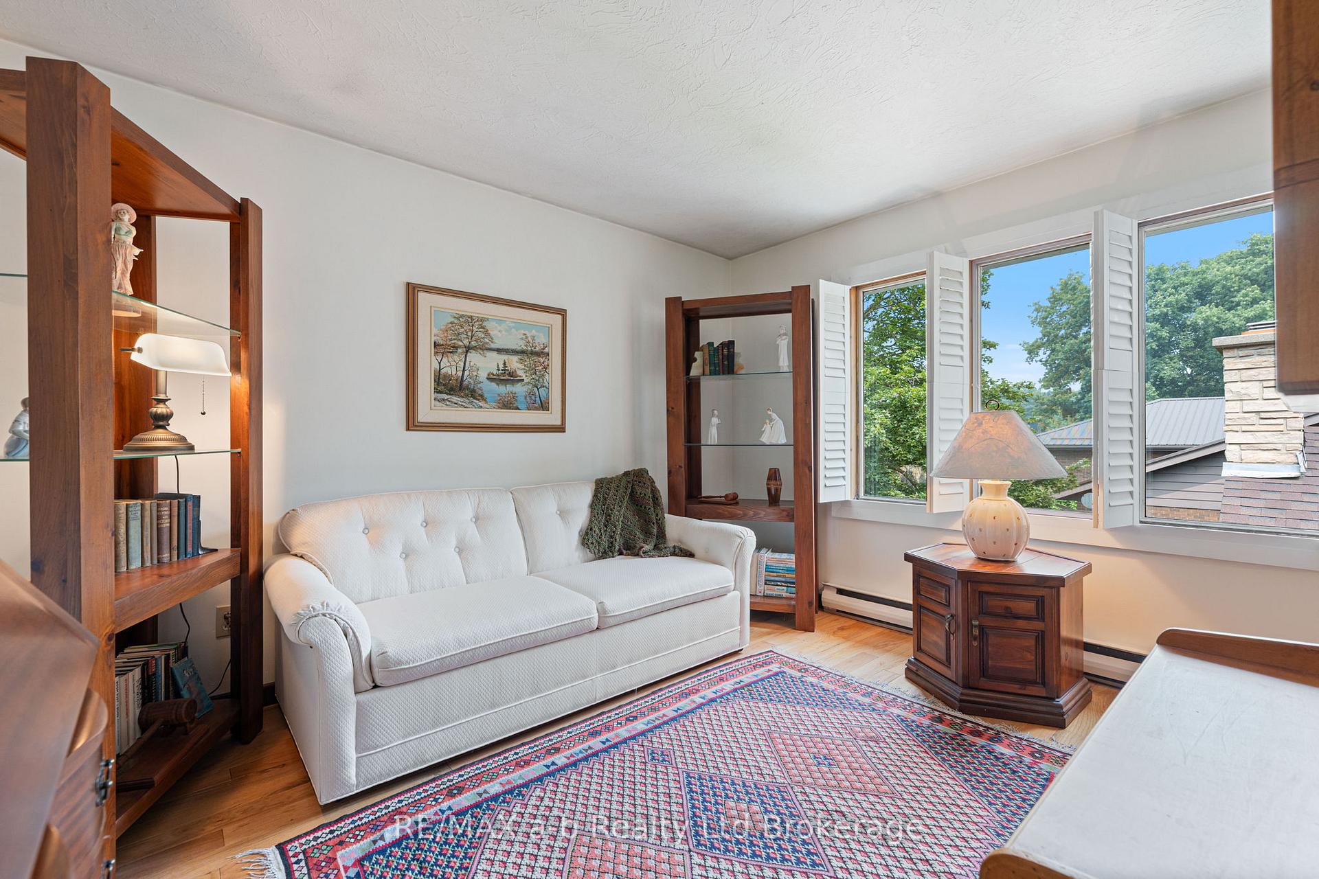 Photo 23 of 13 Segal Drive, Tillsonburg — HOMEH