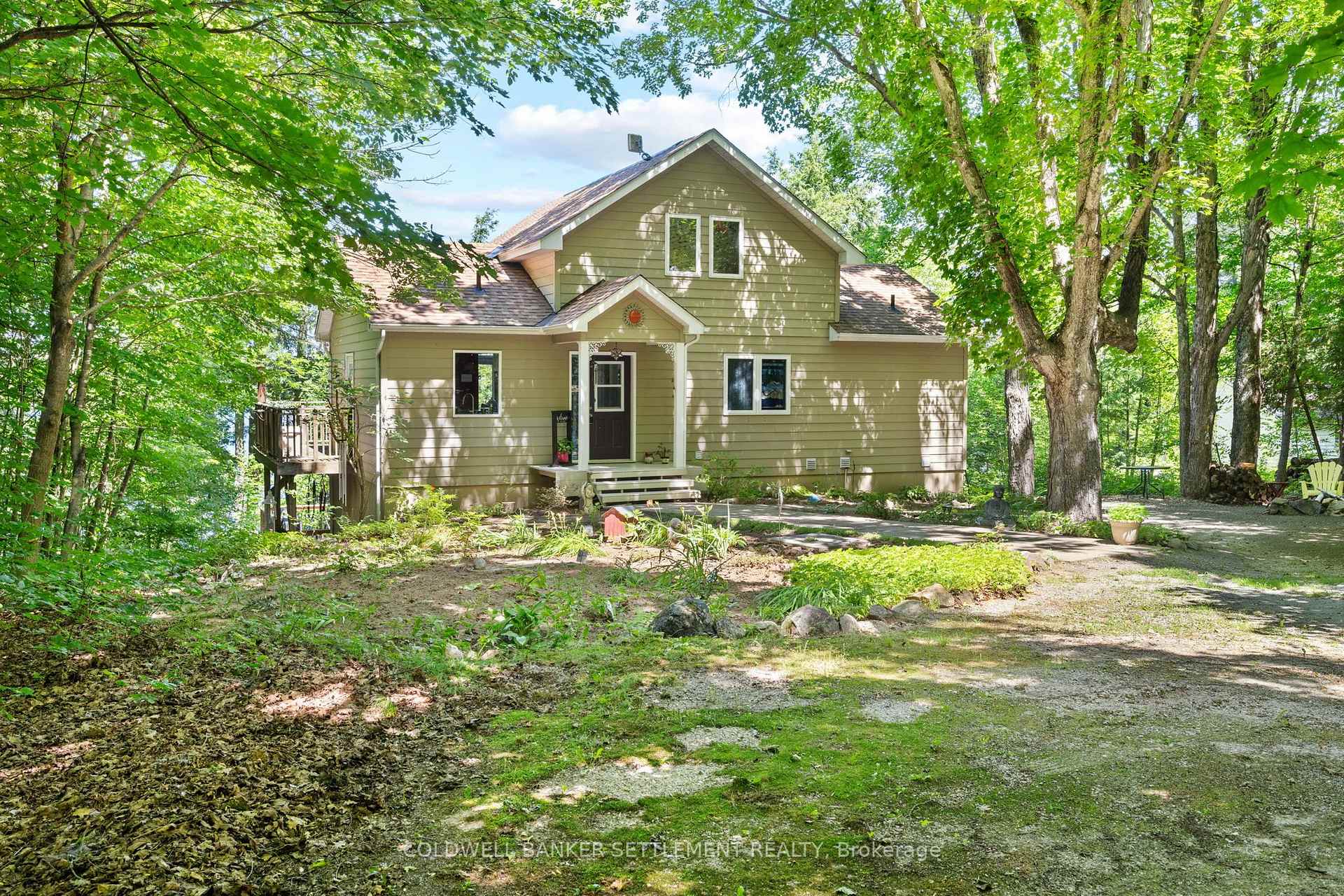 Photo 2 of 812 Douglas Lane, Tay Valley, Bathurst/Burgess & Sherbrooke (South Sherbrooke) Twp — HOMEH