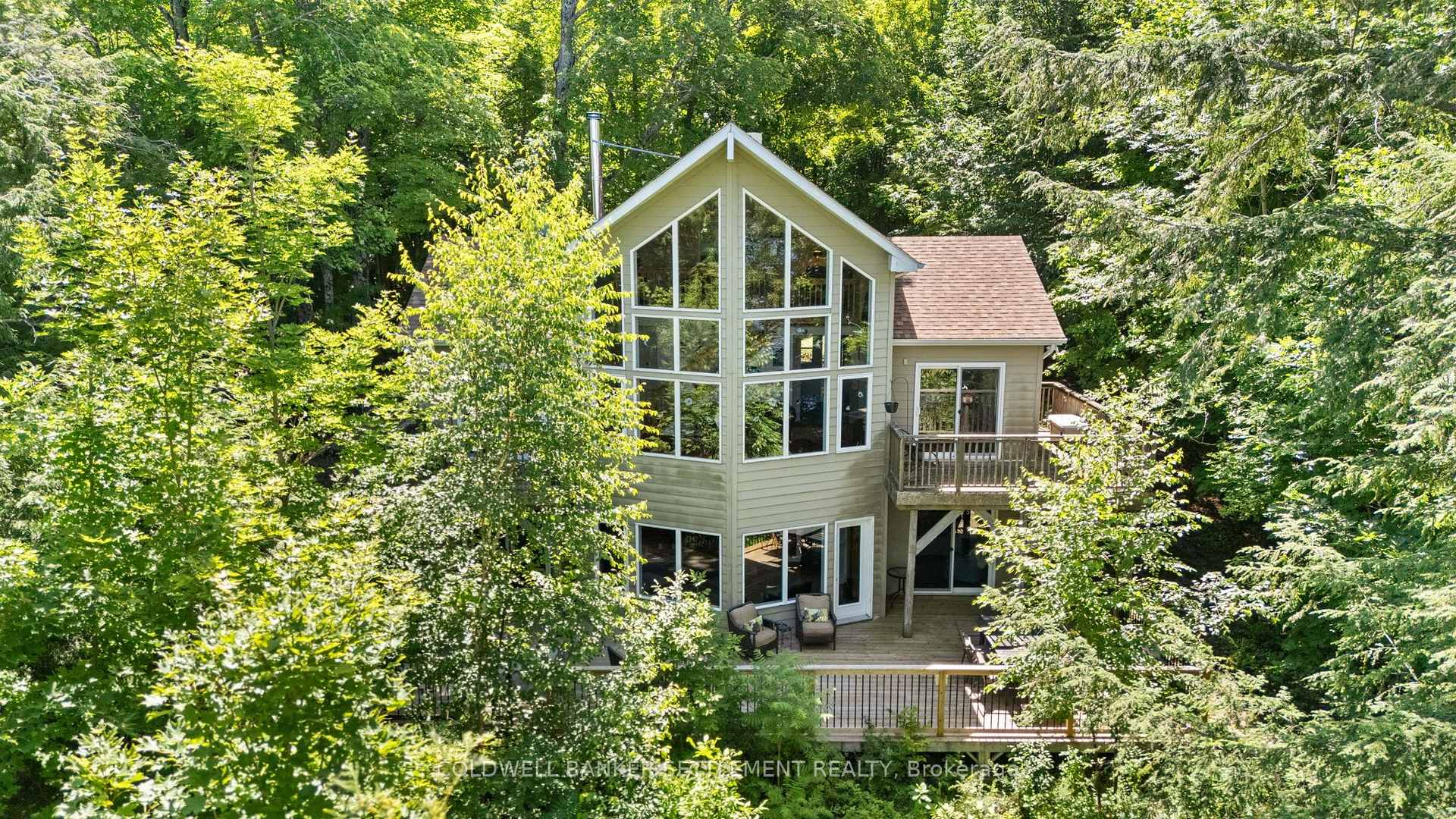 Photo 4 of 812 Douglas Lane, Tay Valley, Bathurst/Burgess & Sherbrooke (South Sherbrooke) Twp — HOMEH