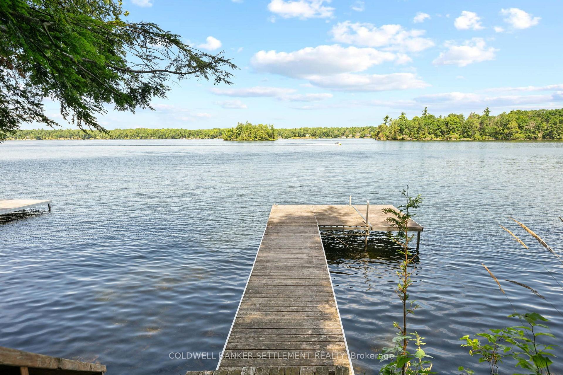 Photo 5 of 812 Douglas Lane, Tay Valley, Bathurst/Burgess & Sherbrooke (South Sherbrooke) Twp — HOMEH