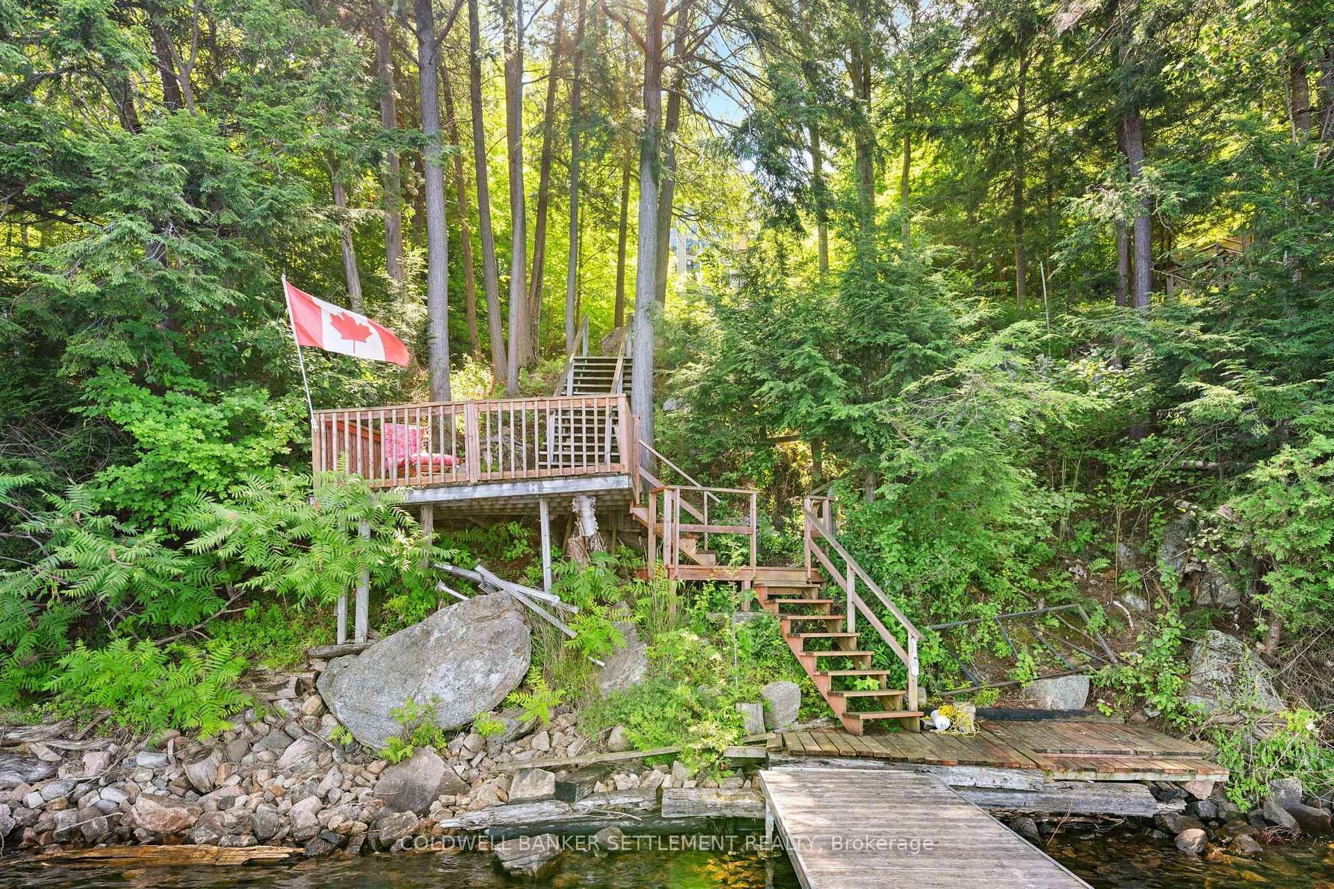Photo 8 of 812 Douglas Lane, Tay Valley, Bathurst/Burgess & Sherbrooke (South Sherbrooke) Twp — HOMEH