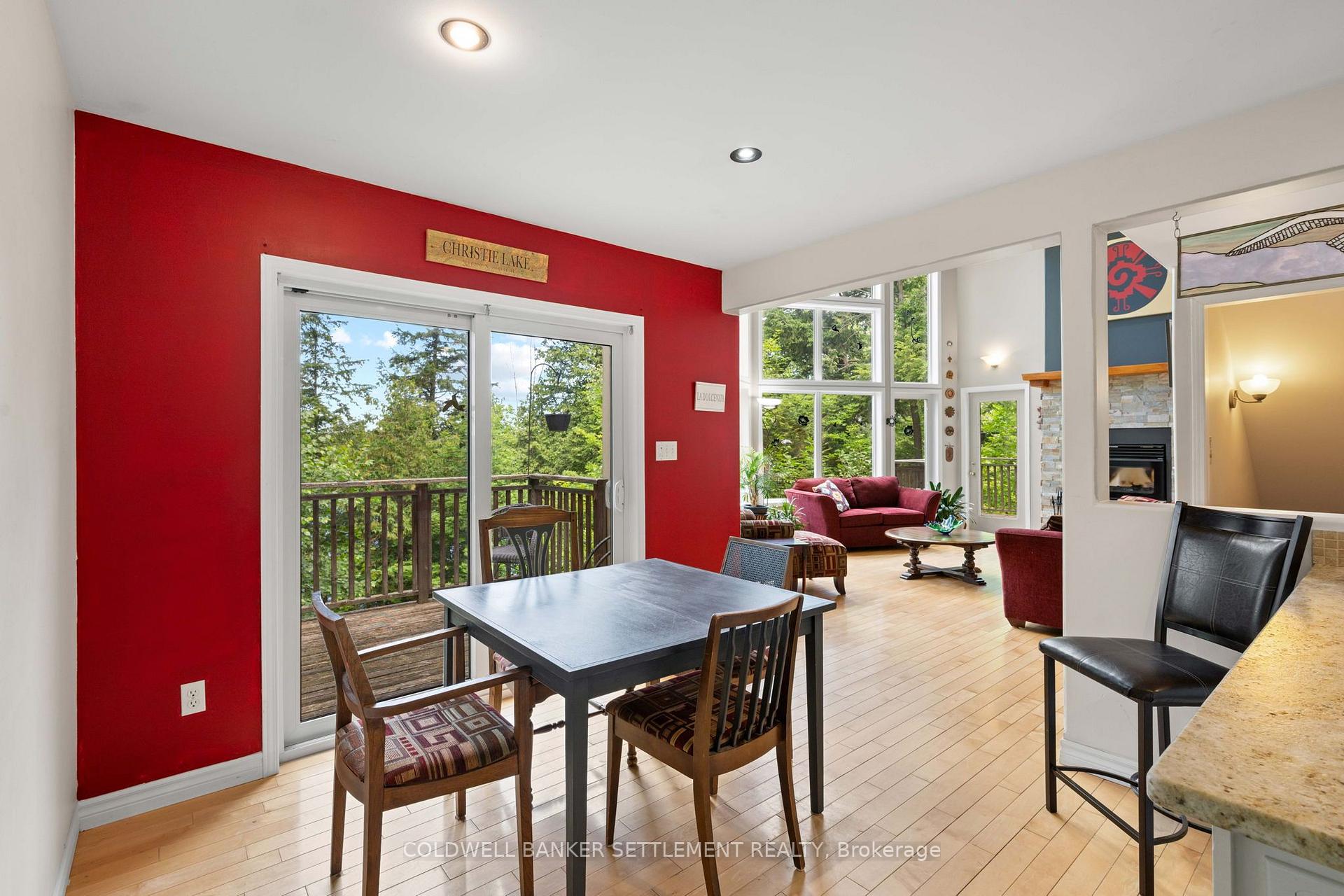 Photo 17 of 812 Douglas Lane, Tay Valley, Bathurst/Burgess & Sherbrooke (South Sherbrooke) Twp — HOMEH