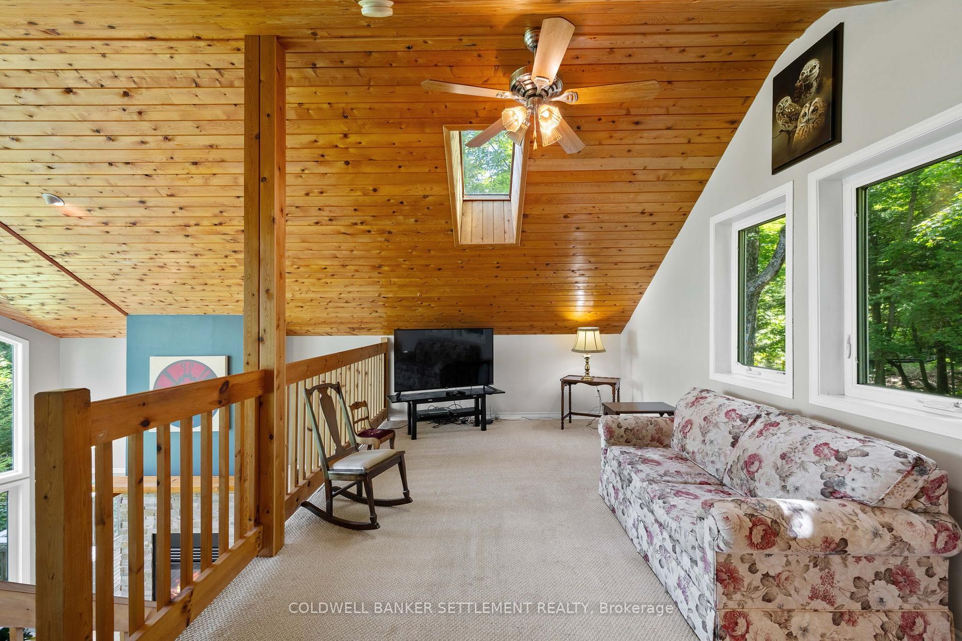 Photo 29 of 812 Douglas Lane, Tay Valley, Bathurst/Burgess & Sherbrooke (South Sherbrooke) Twp — HOMEH