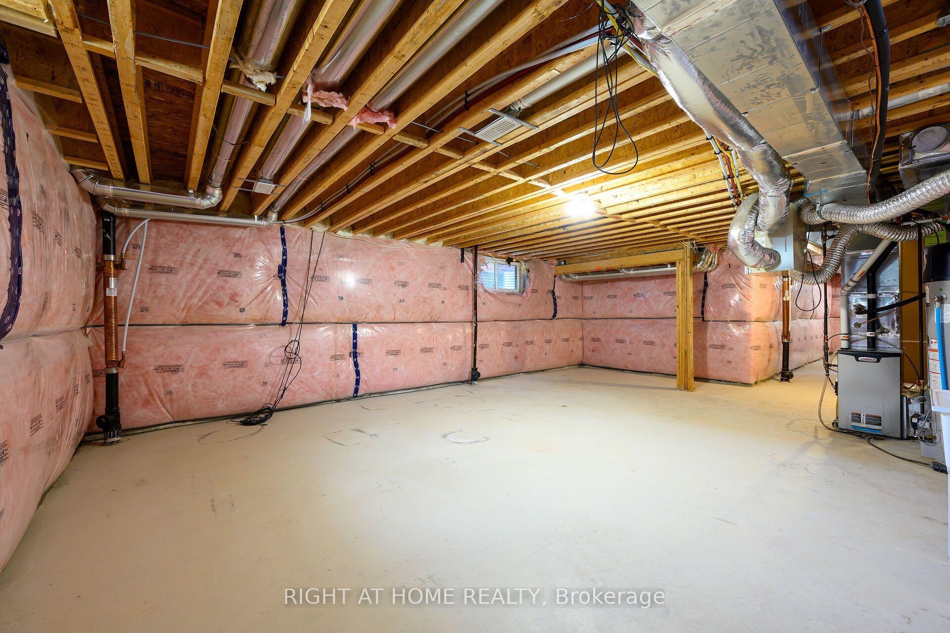 Photo 52 of 31 McCargow Drive, Haldimand — HOMEH
