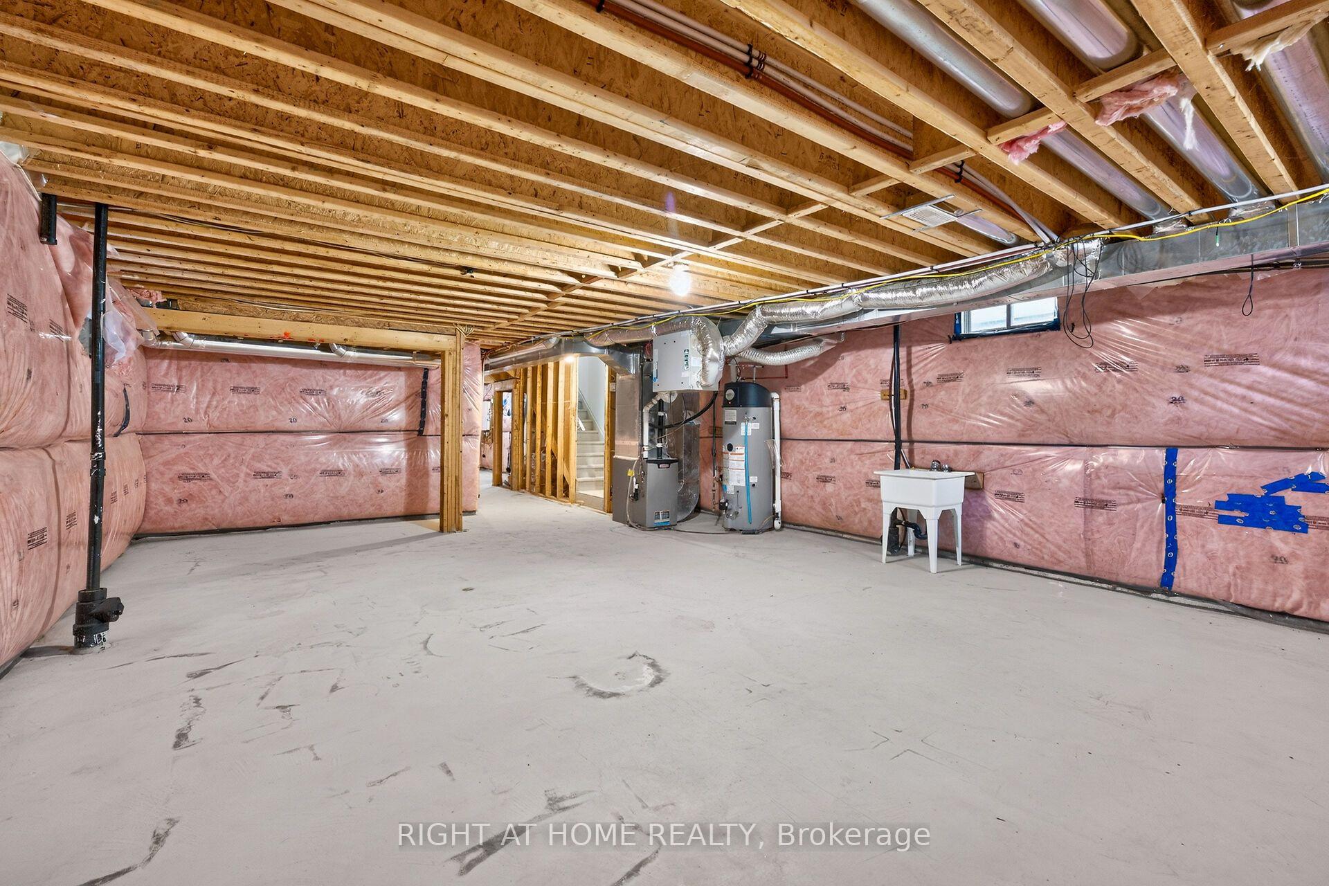 Photo 54 of 31 McCargow Drive, Haldimand — HOMEH