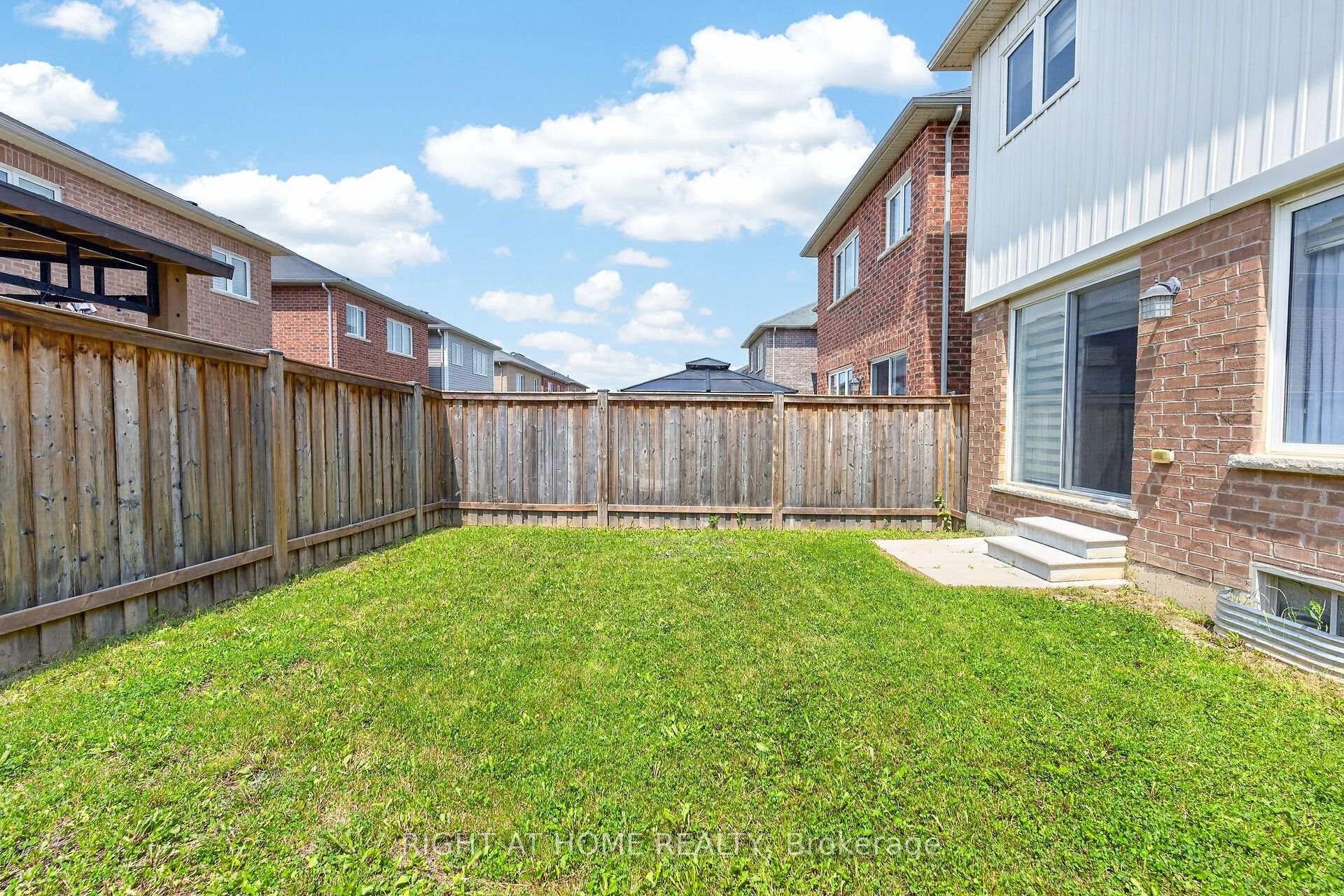 Photo 56 of 31 McCargow Drive, Haldimand — HOMEH