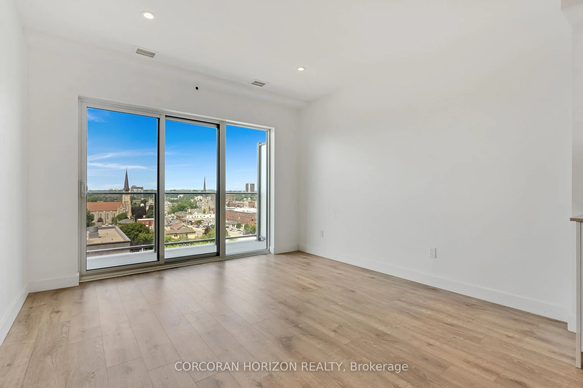 Photo 17 of Unit 903, 50 Grand Avenue S, Cambridge, Downtown Cambridge — HOMEH