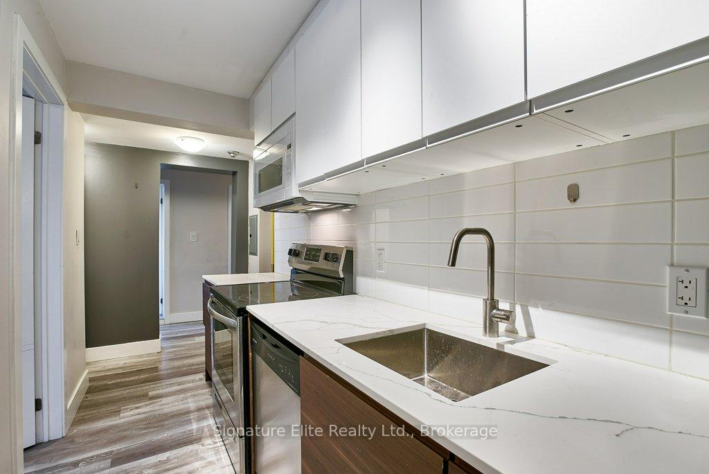 Photo 6 of Unit 102, 112 Alder Crescent, Etobicoke, Long Branch — HOMEH