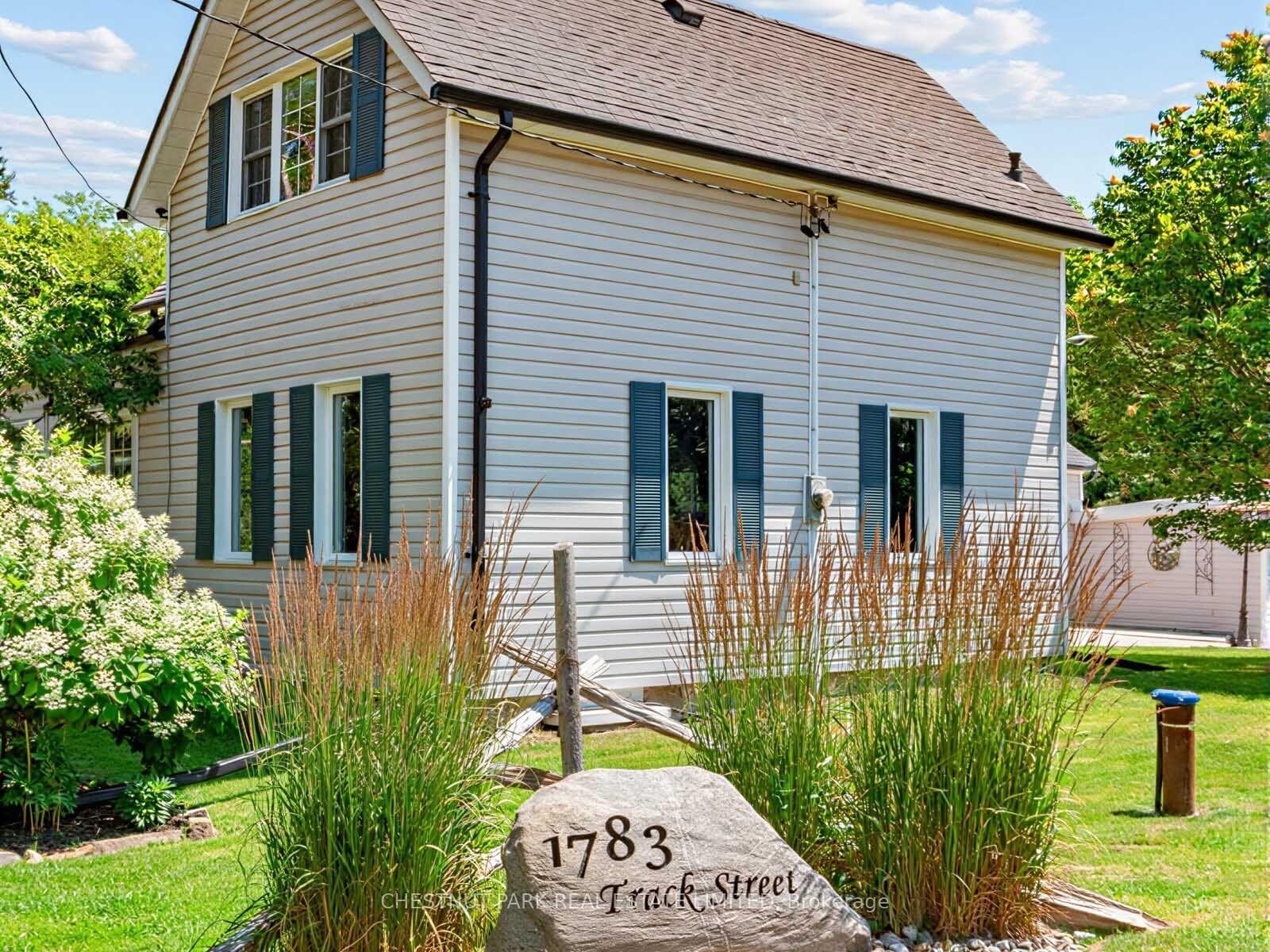 Photo 3 of 1783 Track Street, Pickering, Rural Pickering — HOMEH