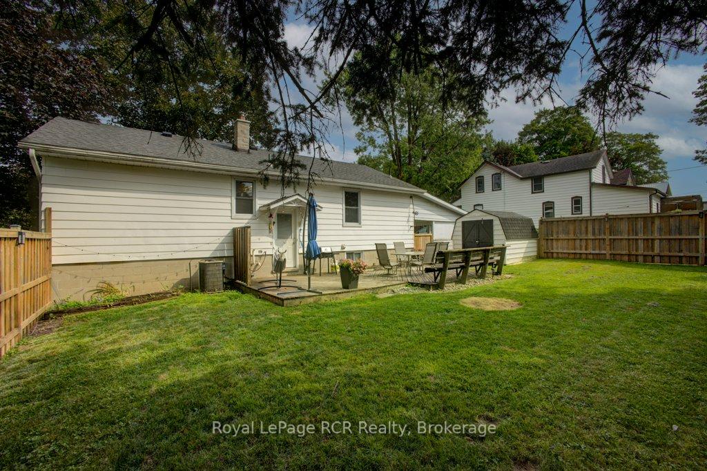 Photo 27 of 45 William Street E, Minto — HOMEH
