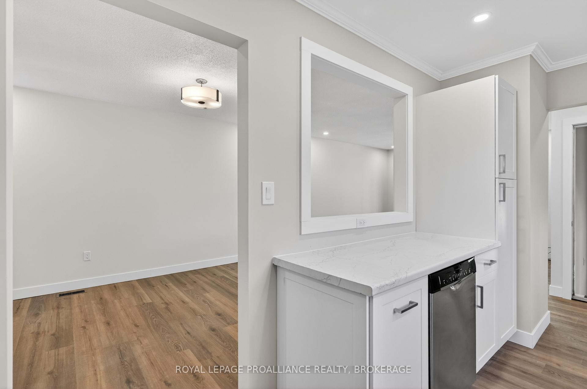 Photo 10 of 1088 Pinewood Place, Kingston, City Northwest — HOMEH