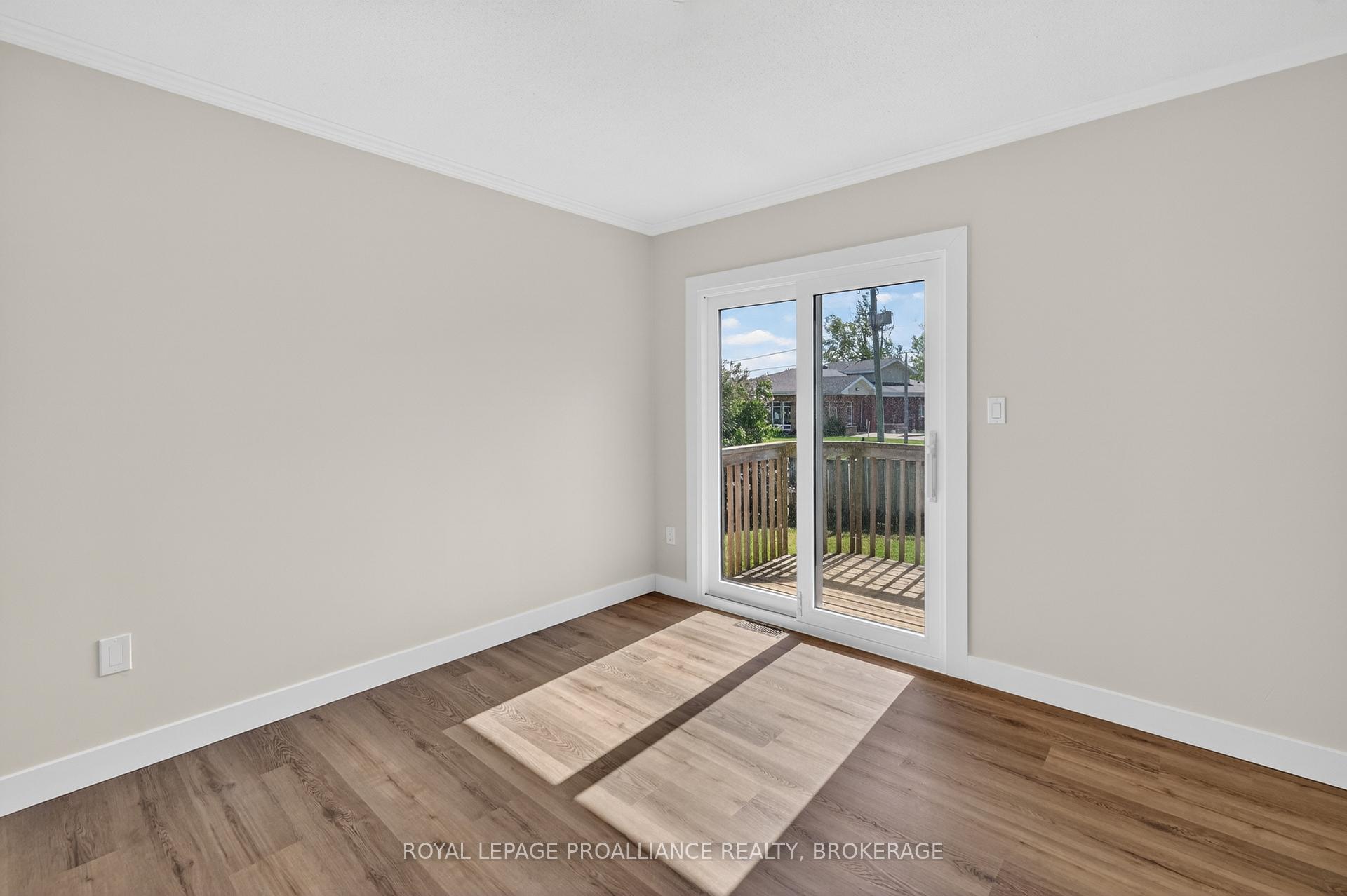Photo 15 of 1088 Pinewood Place, Kingston, City Northwest — HOMEH