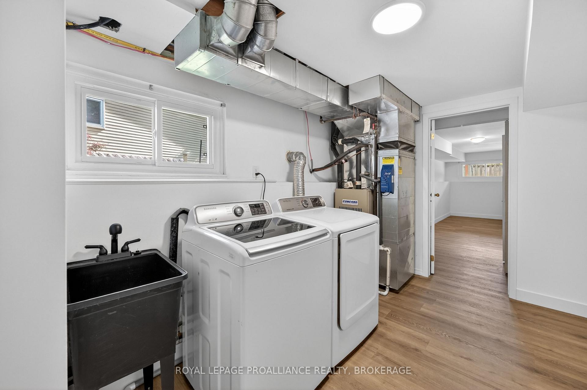 Photo 32 of 1088 Pinewood Place, Kingston, City Northwest — HOMEH